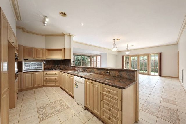 17A Rothesay Avenue, Malvern East, VIC 3145