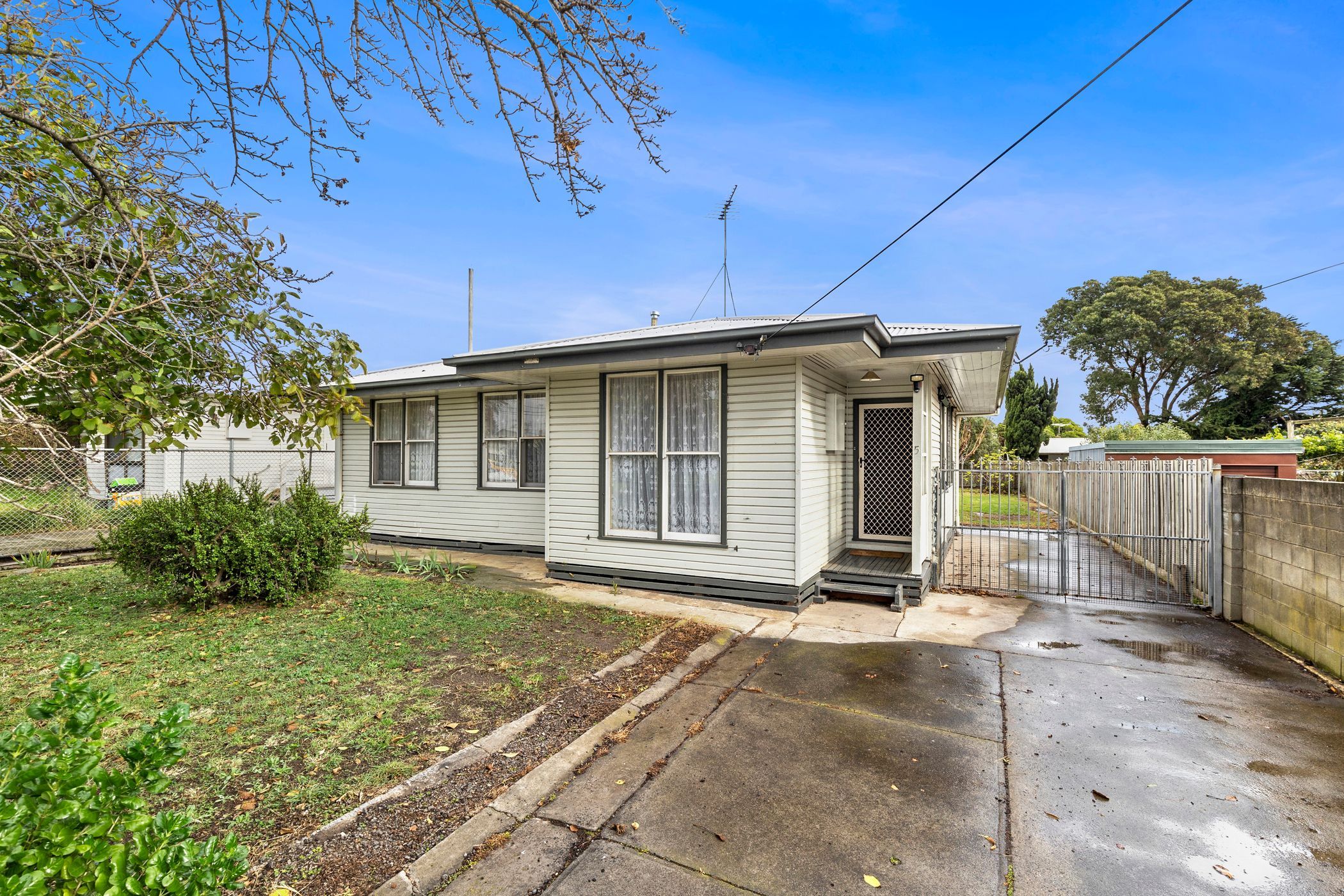 5 Gardenia Grove, Norlane, VIC 3214