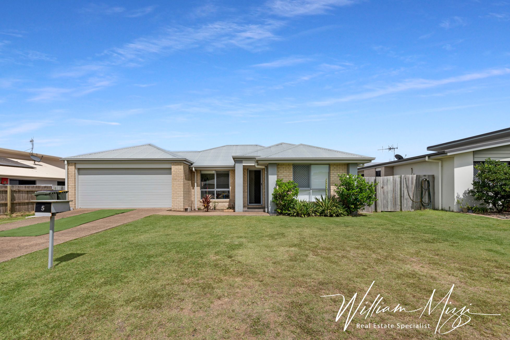 5 Foster Drive, Bundaberg North, QLD 4670