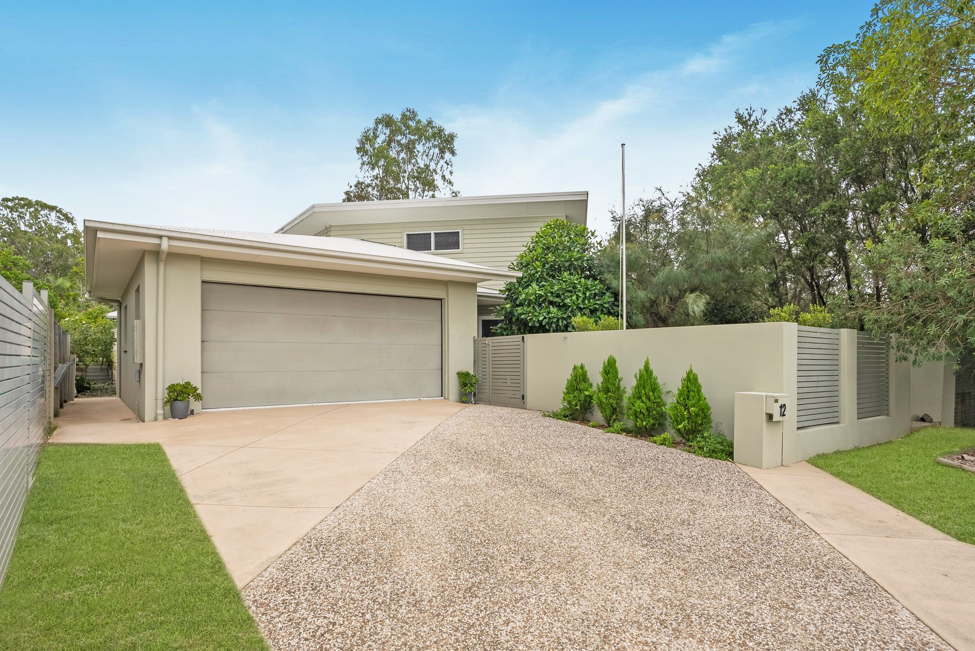 12 Cliff Salisbury Court, Samford Village QLD 4520