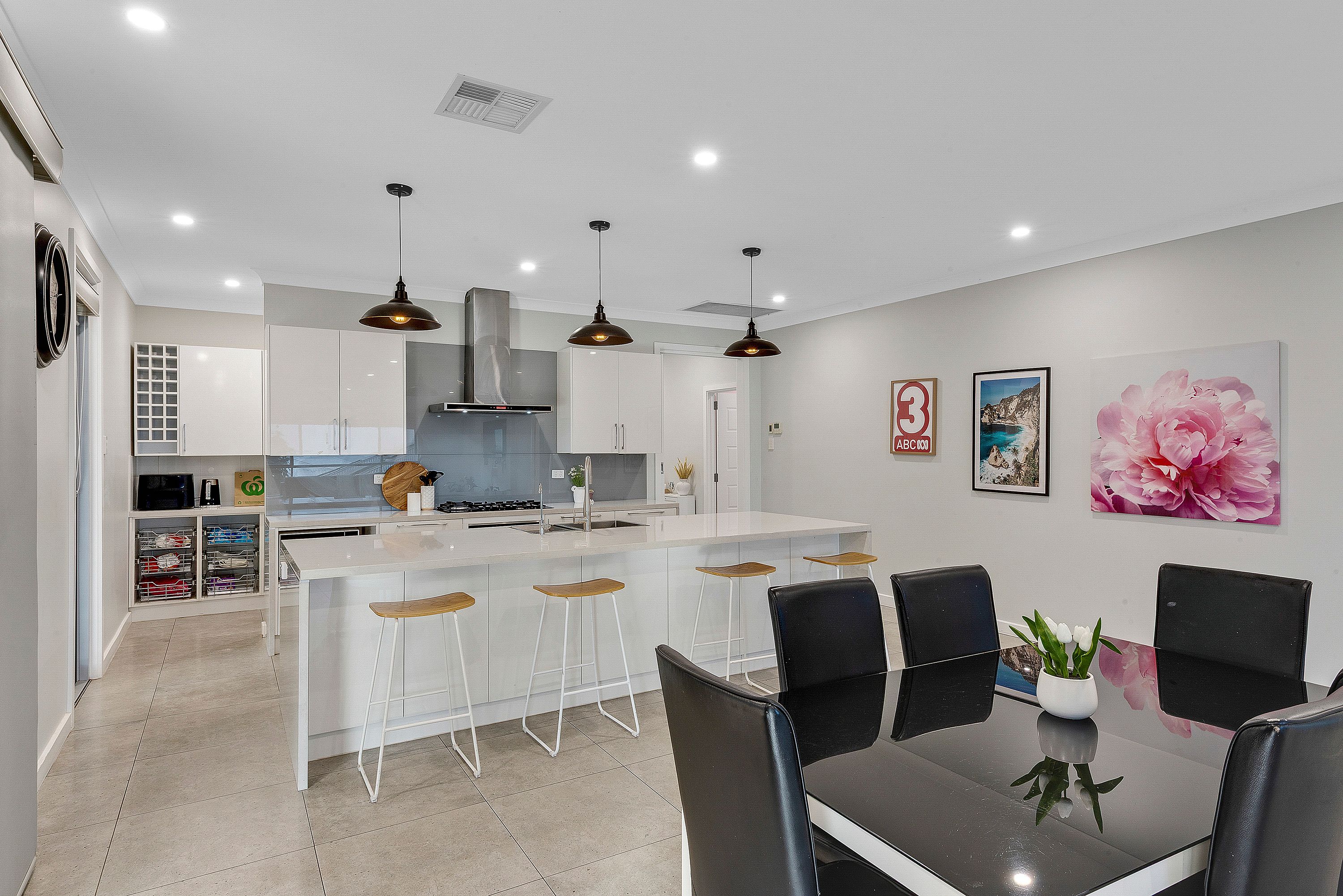9 Brenton Street — photo 5 of 25