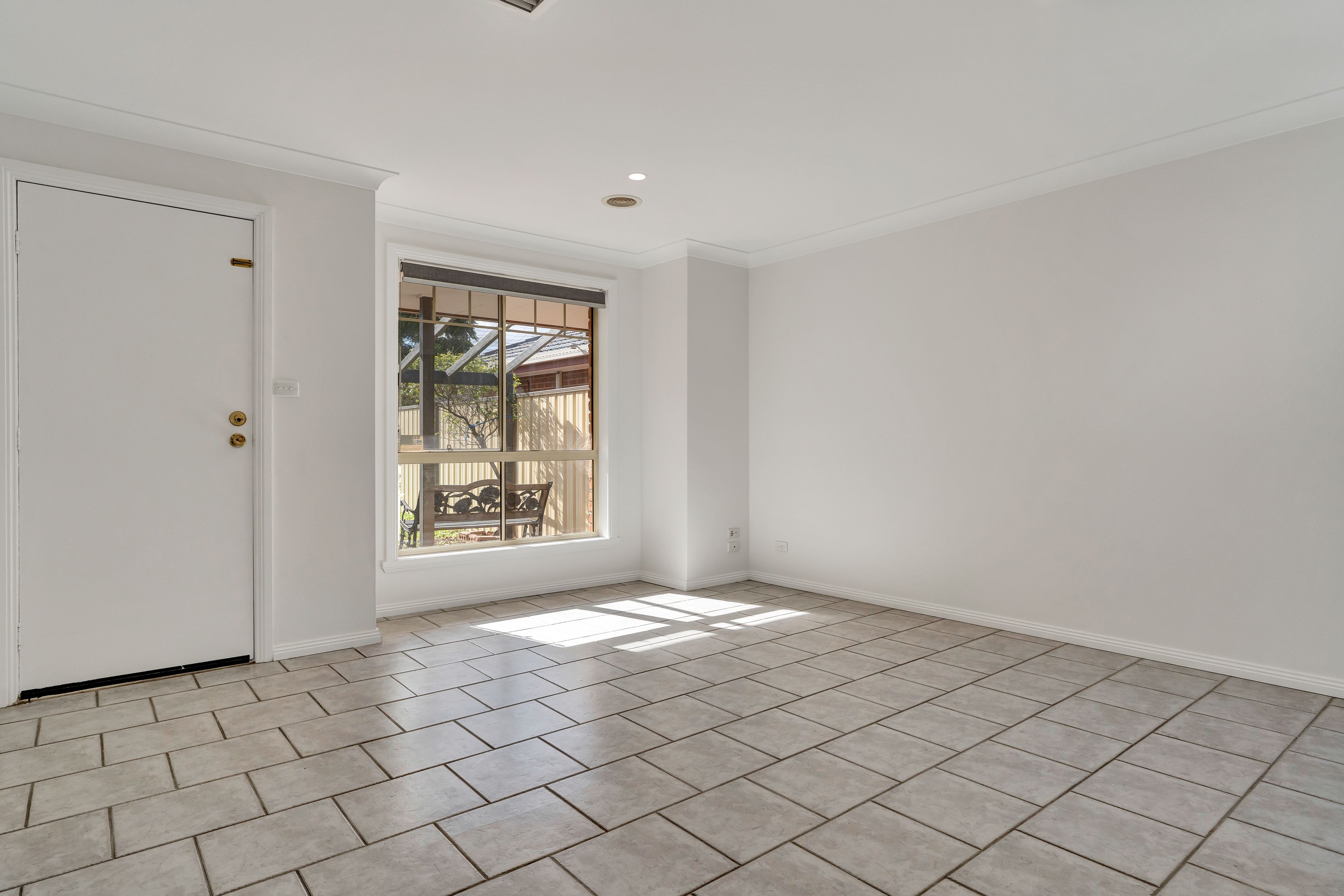 2/32 Alexandra Avenue, Hoppers Crossing, VIC 3029