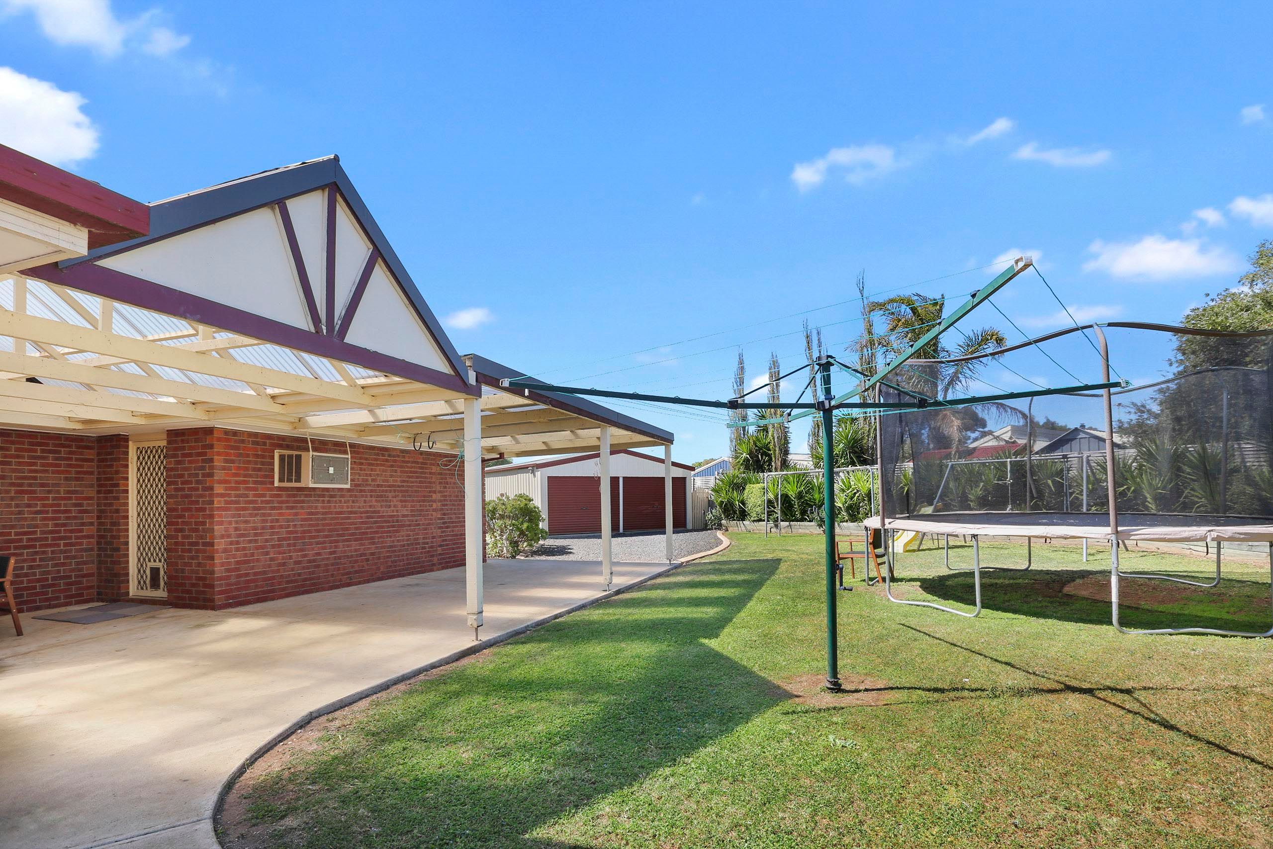 10 Ingrid Place, Lara, VIC 3212