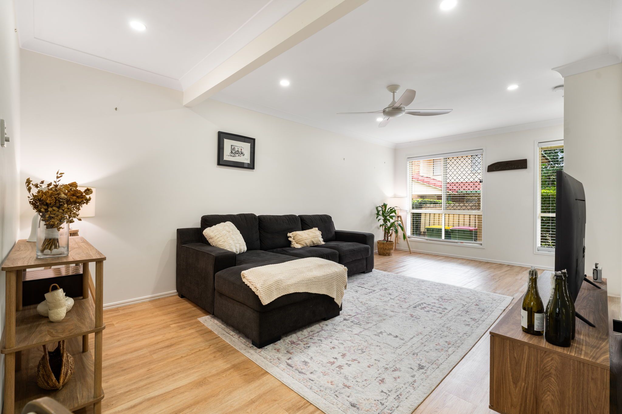 2/134 Johnson Road — photo 3 of 20