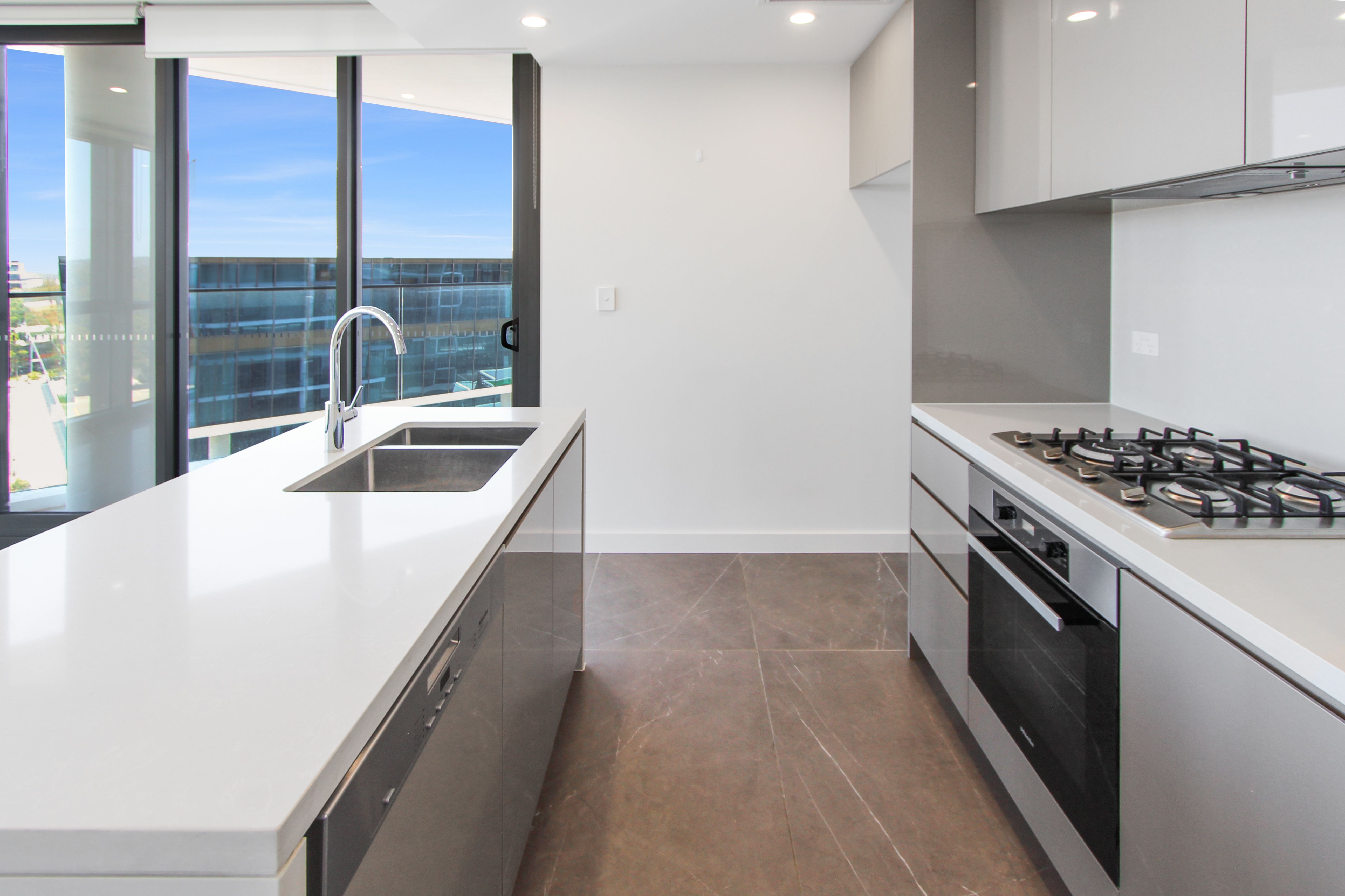 1605B/101 Waterloo Road — photo 9 of 9