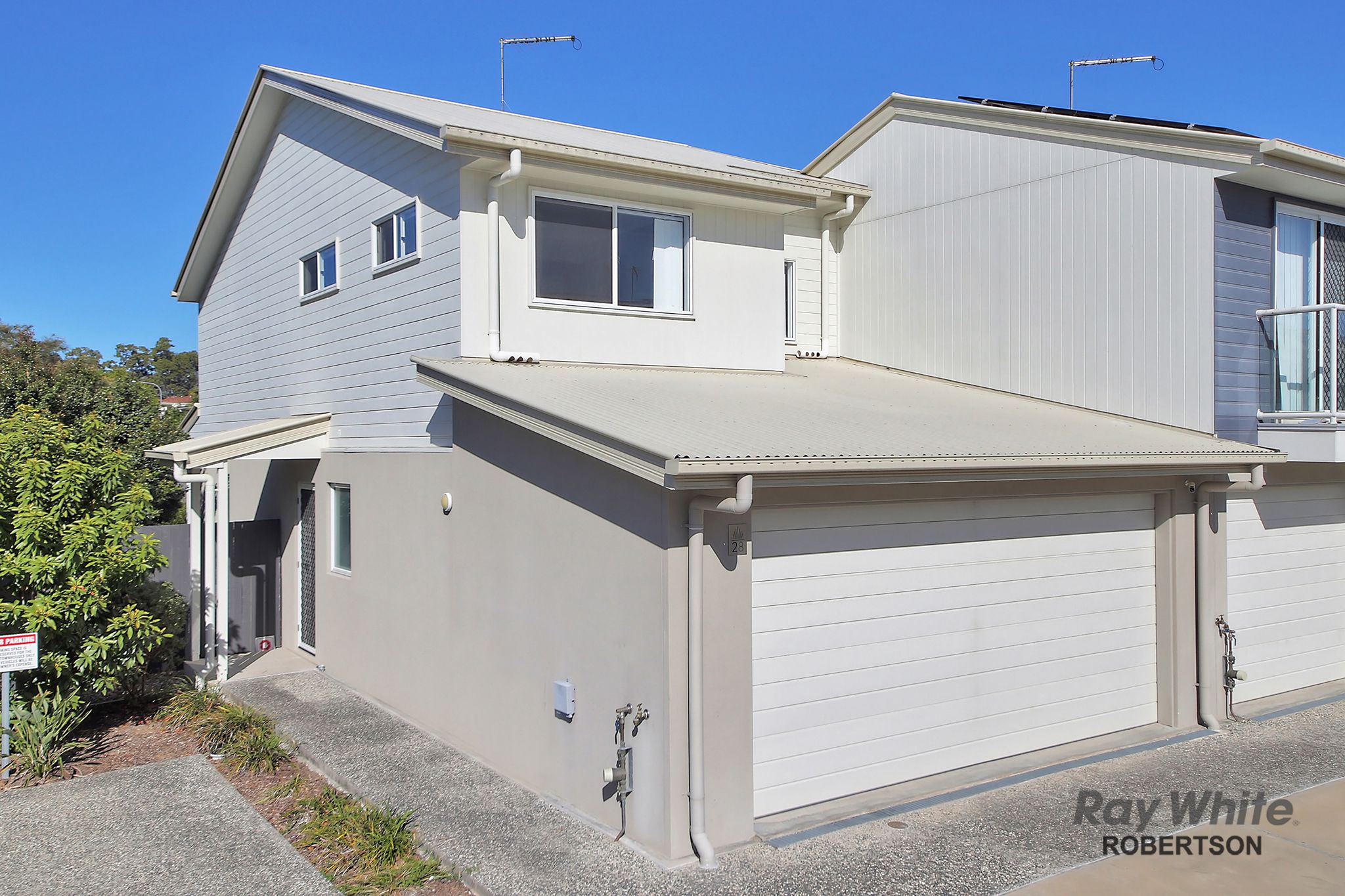 28 Diane Court, Calamvale QLD 4116