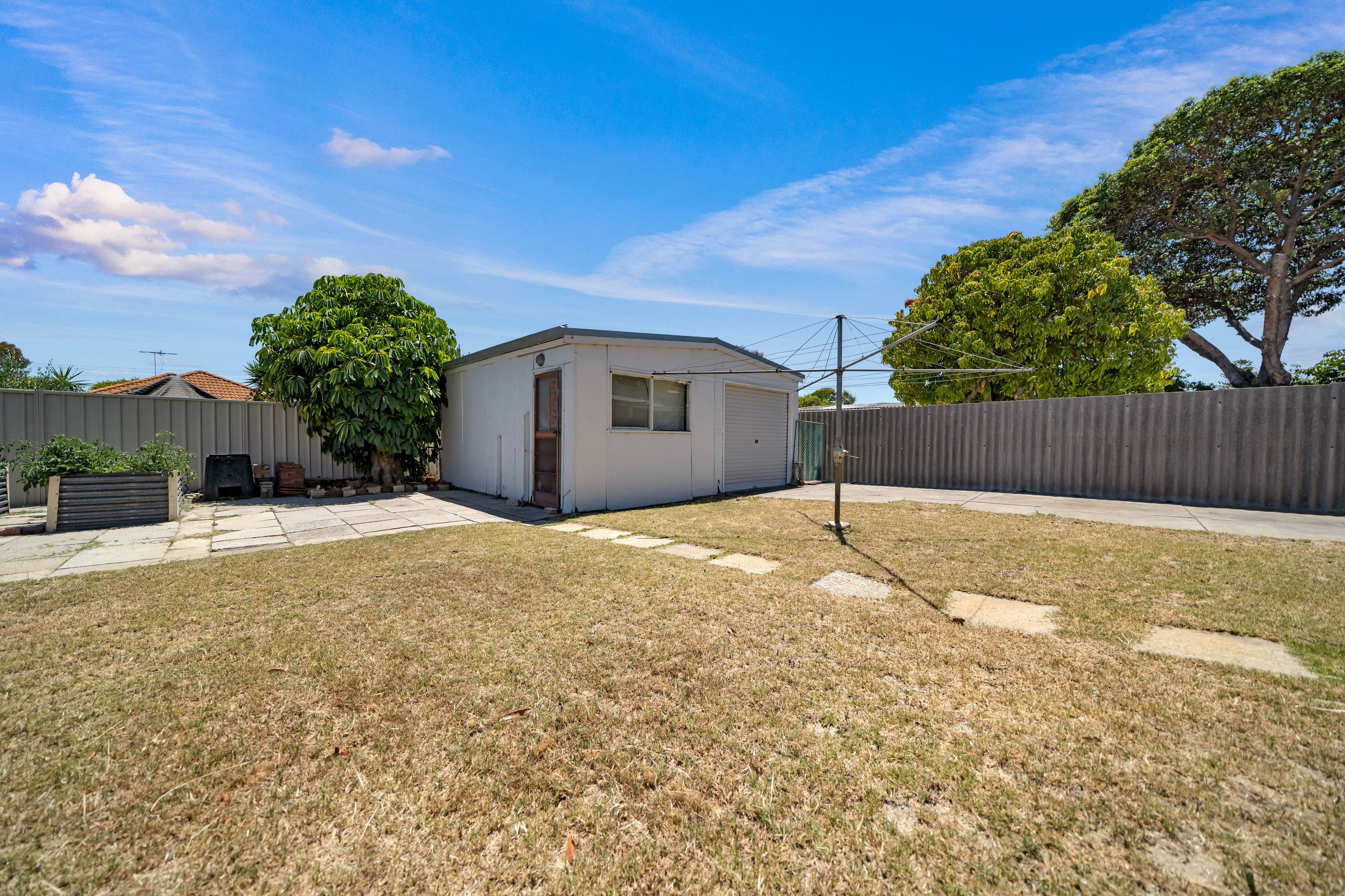 7 Hassett Street — photo 11 of 12