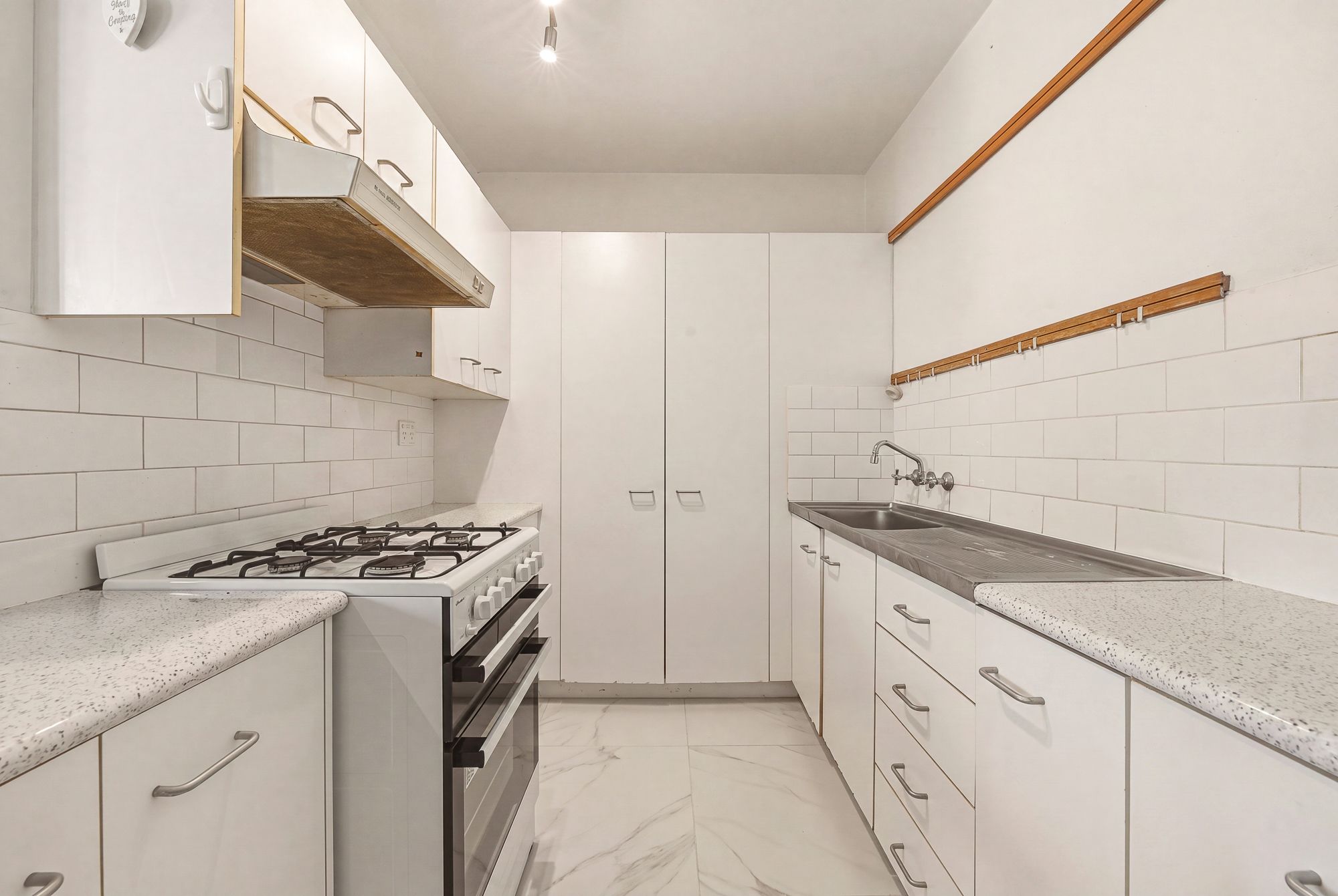 3/24 Mullin Street — photo 9 of 13