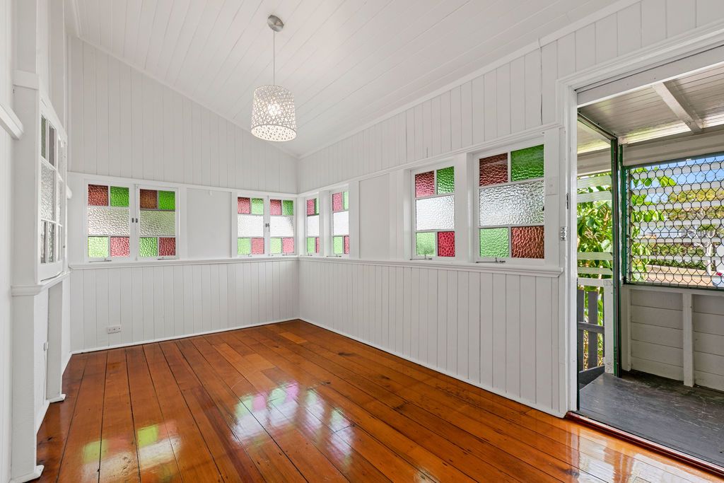 1 Herbert Street, Camp Hill, QLD 4152