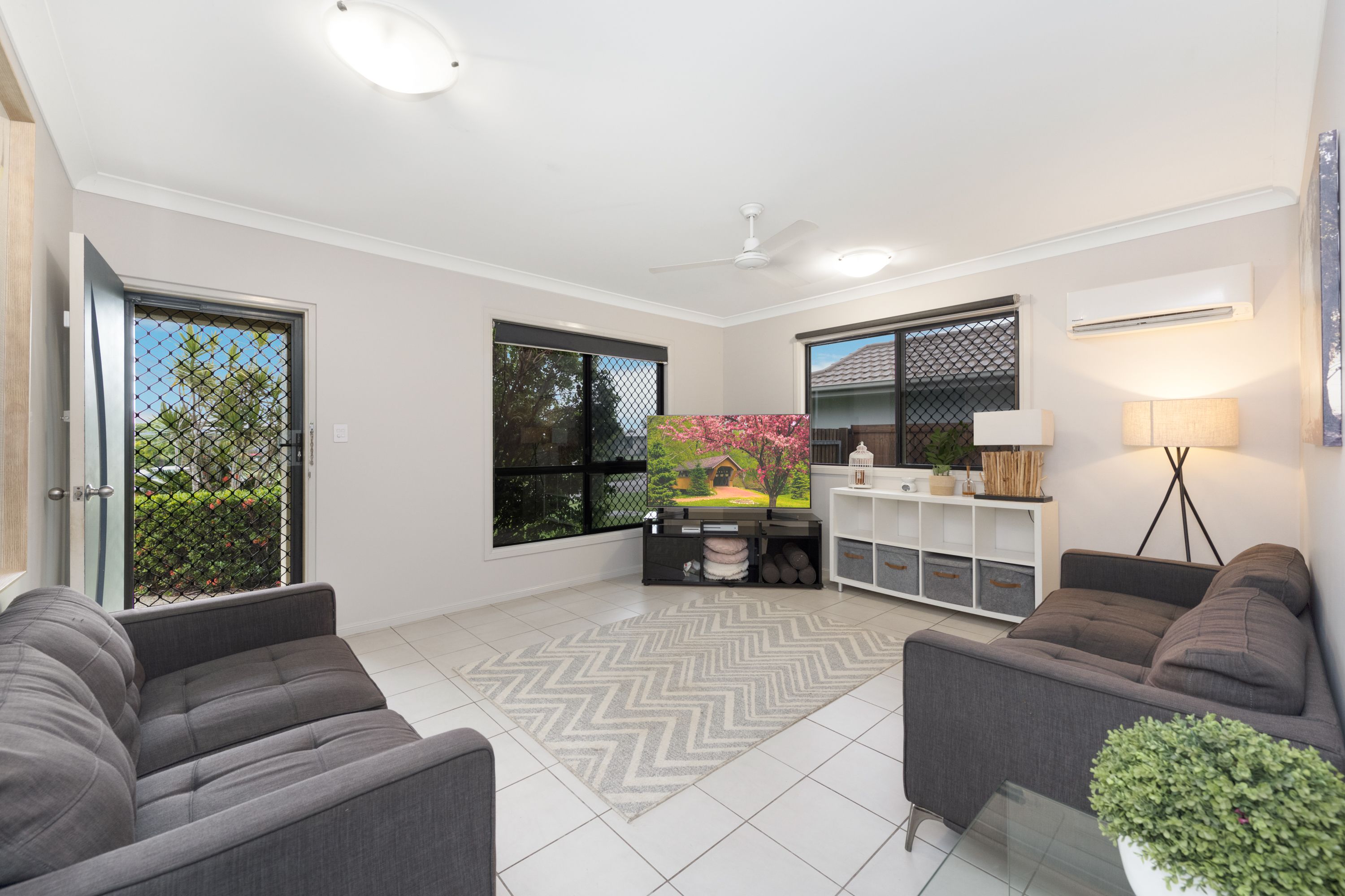 66 Blue Wren Drive, Kelso, QLD 4815