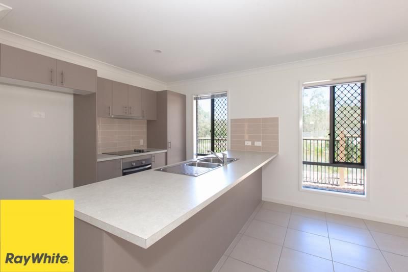 100 Bush Tucker Road, Berrinba, QLD 4117