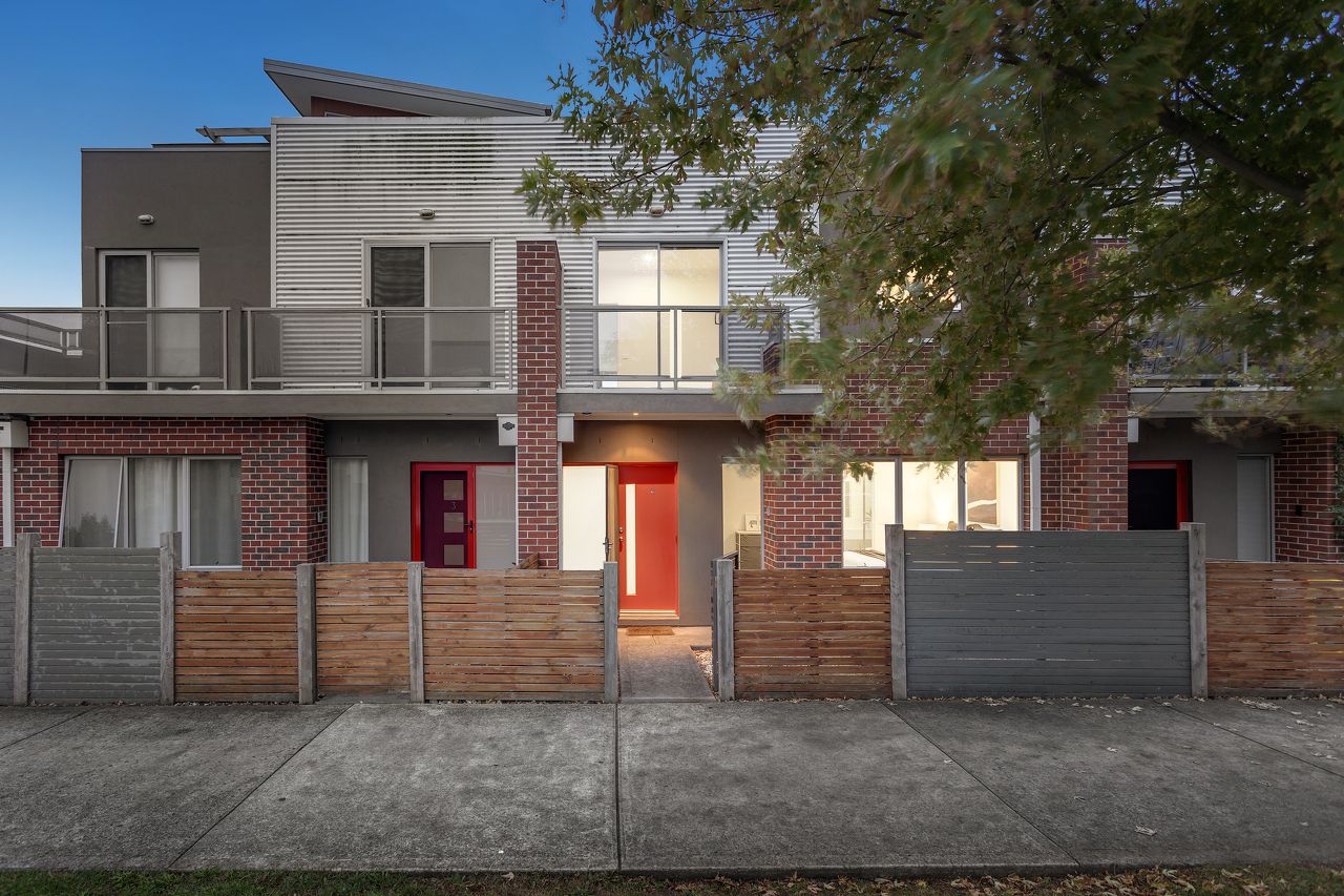 20 Painted Hills Road, Doreen VIC 3754