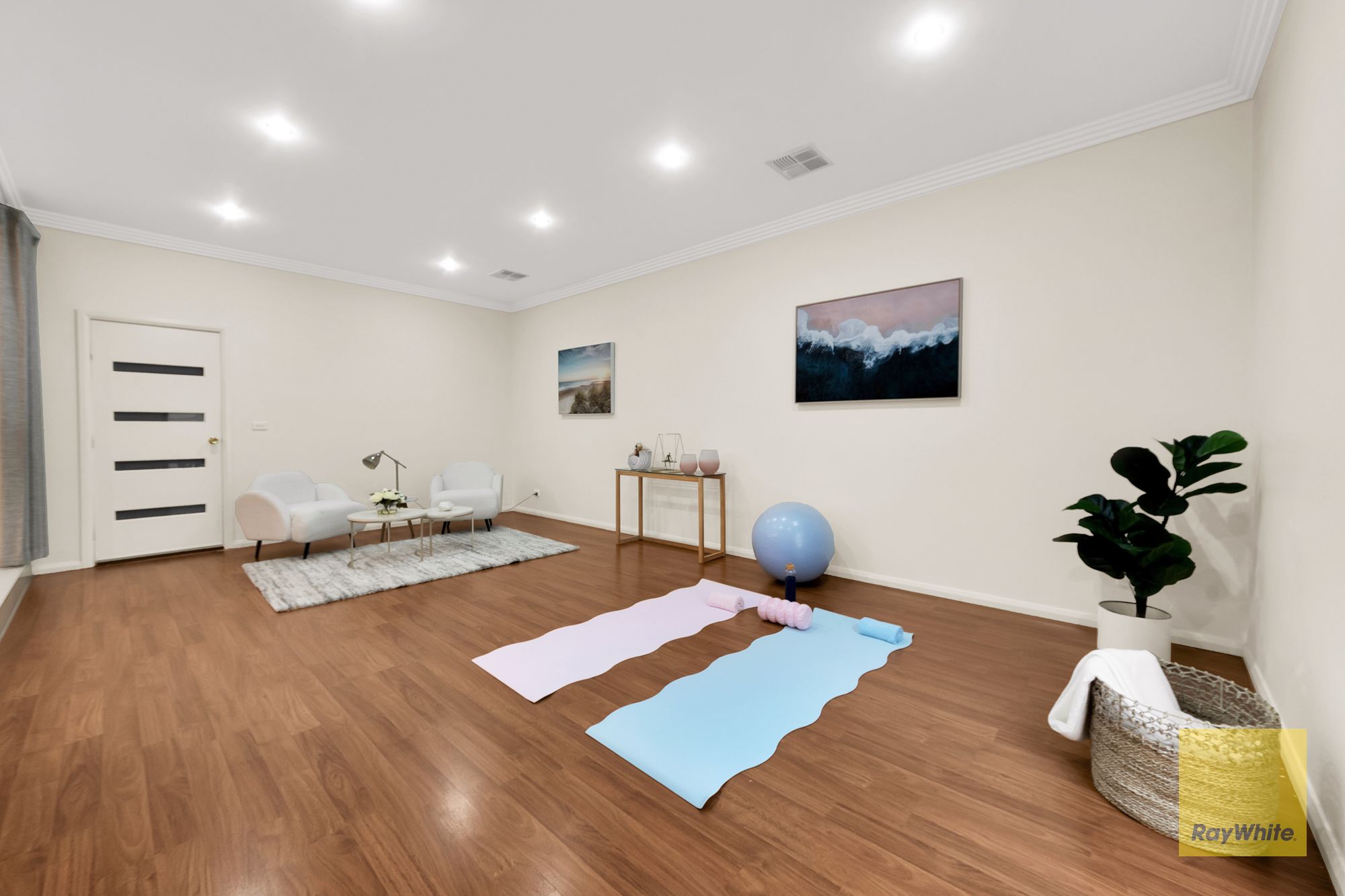 18 Nicholson Terrace — photo 10 of 24
