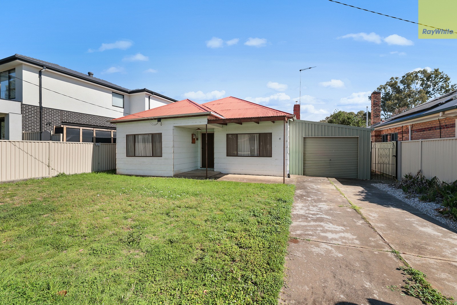 4 Labilliere Street, Maddingley, VIC 3340