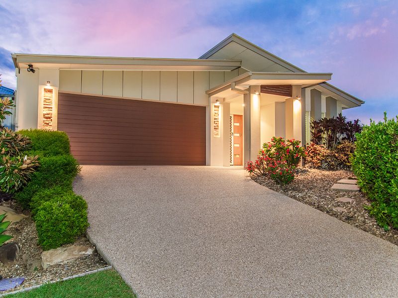 19 Coach Way, Upper Coomera QLD 4209