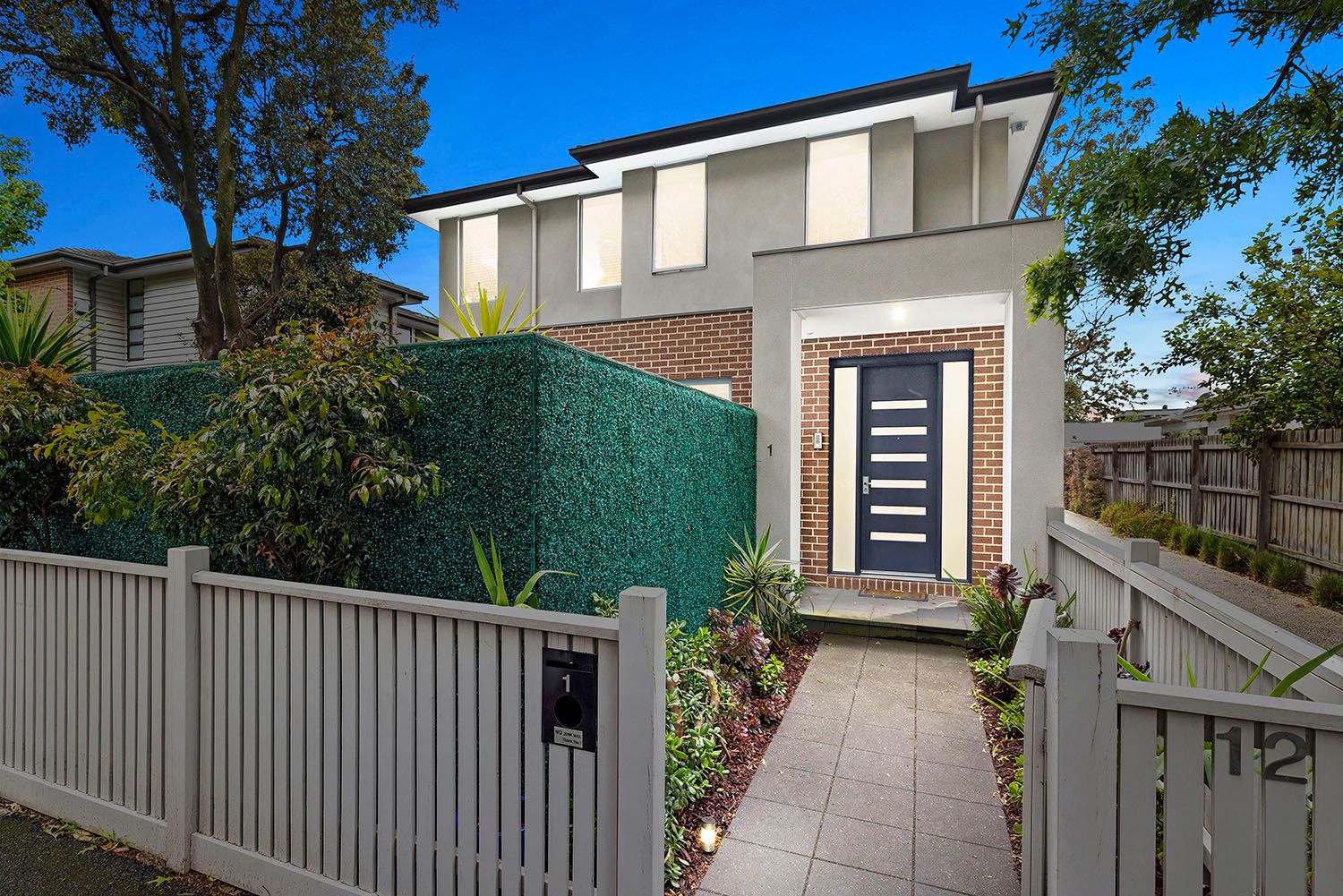 12 Jean Street, Cheltenham VIC 3192