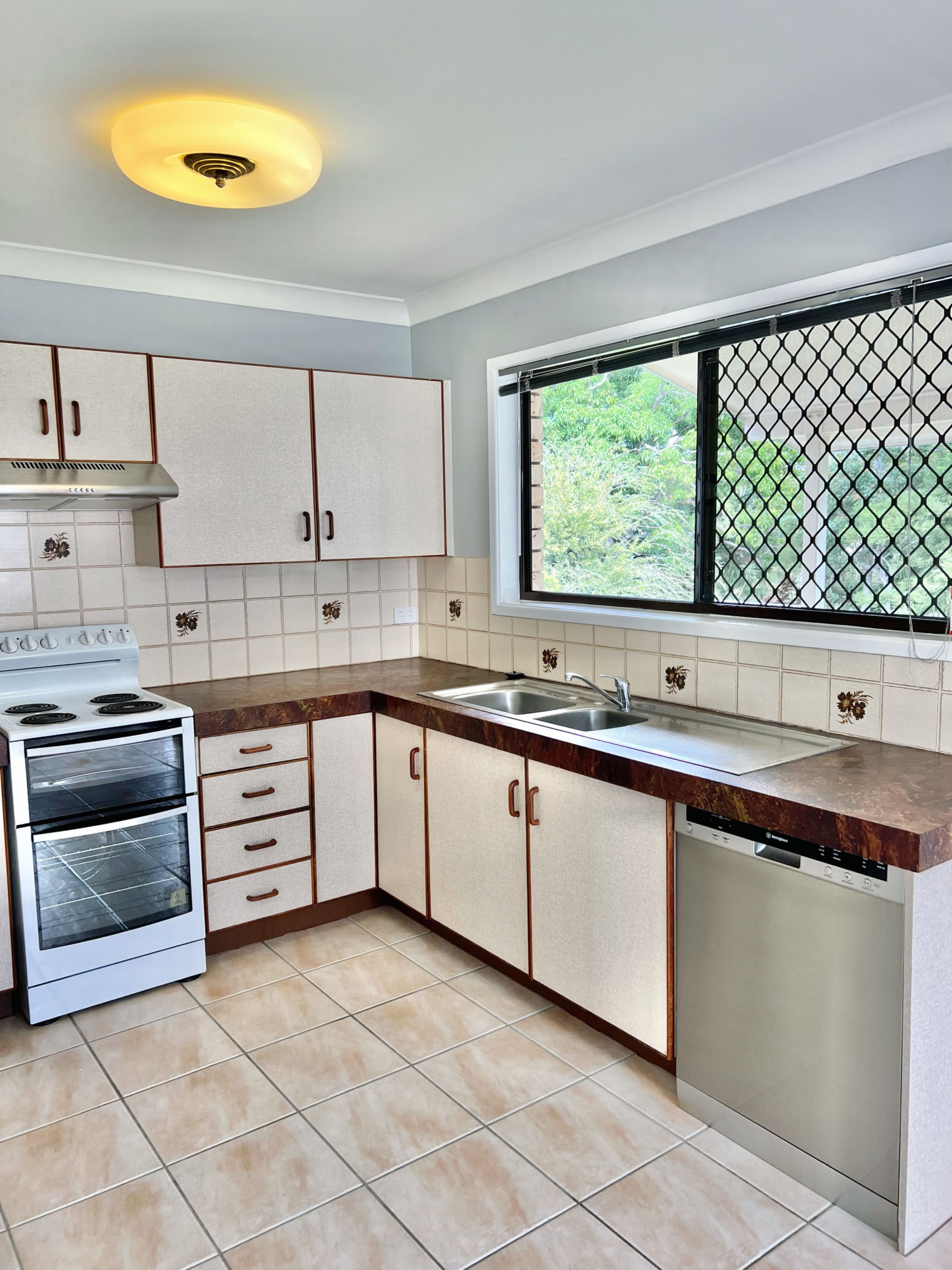 307 Diplock Street, Frenchville, QLD 4701