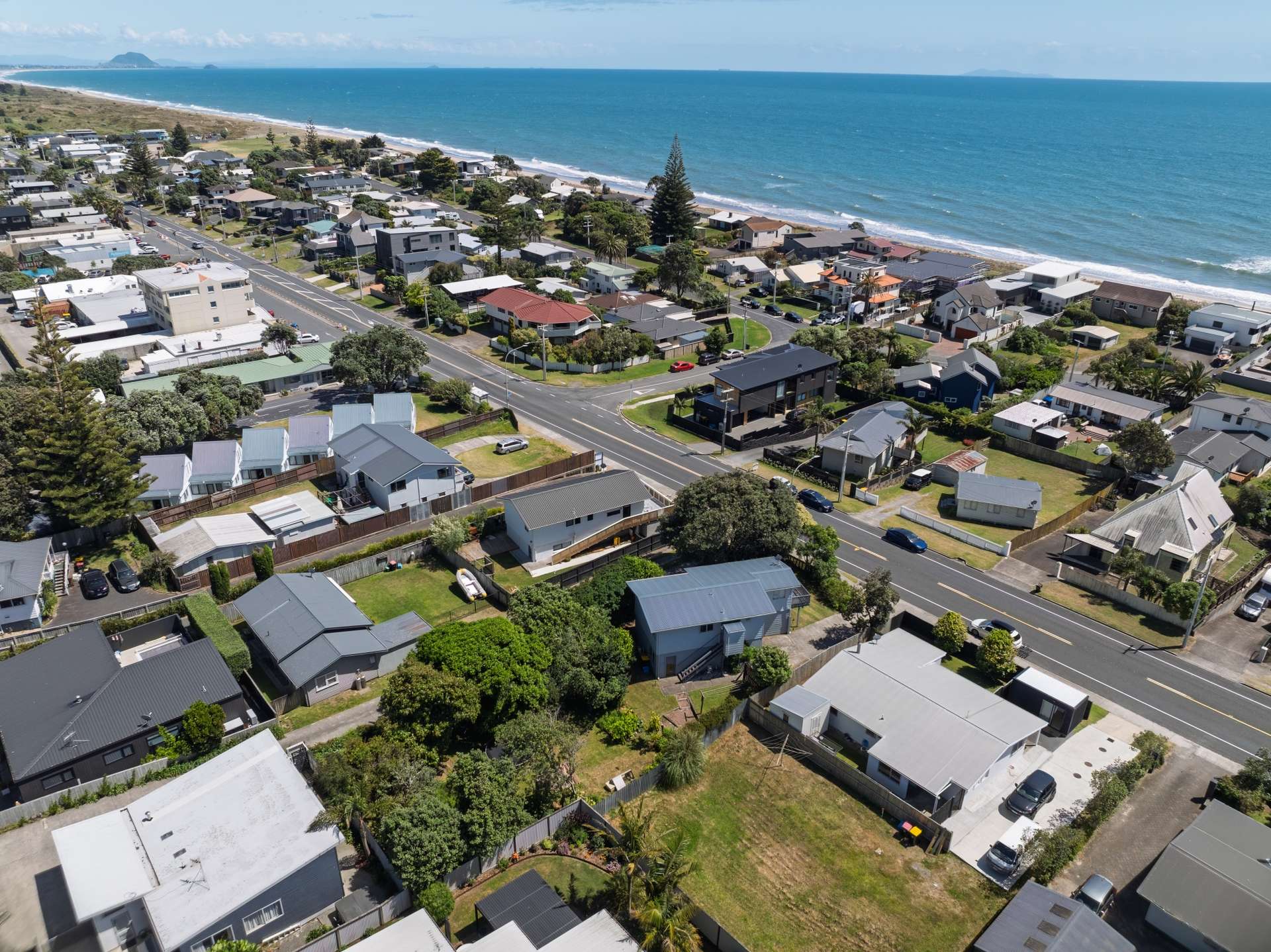 1124 Papamoa Beach Road photo 12