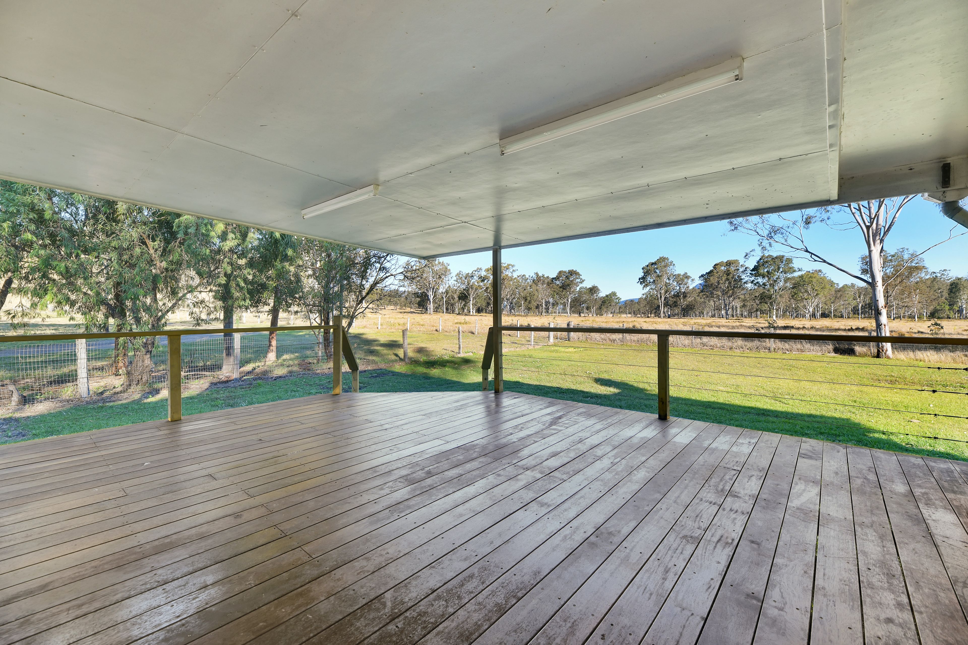 121 Brown Road, Frazerview, QLD 4309