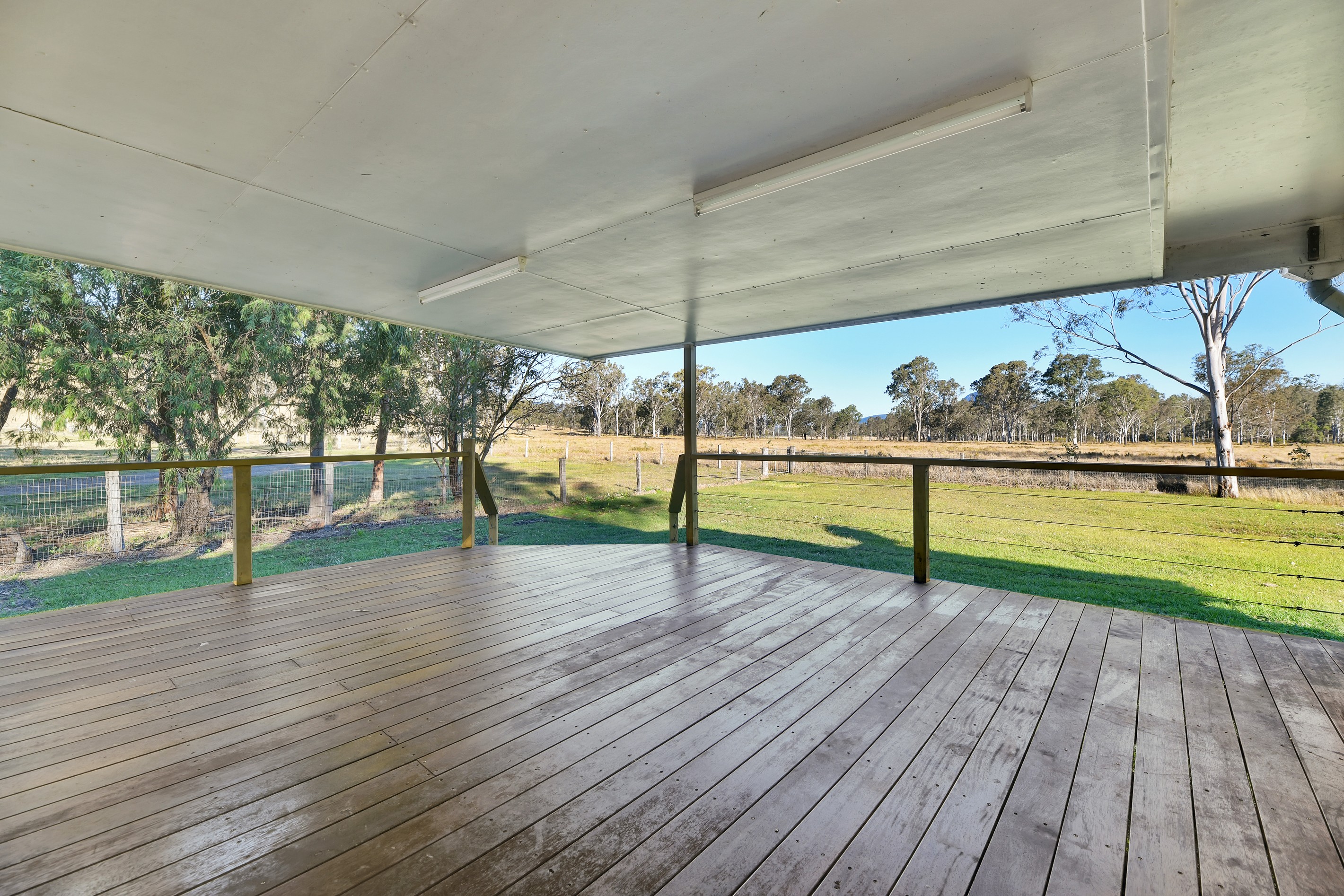 121 Brown Road, Frazerview, QLD 4309
