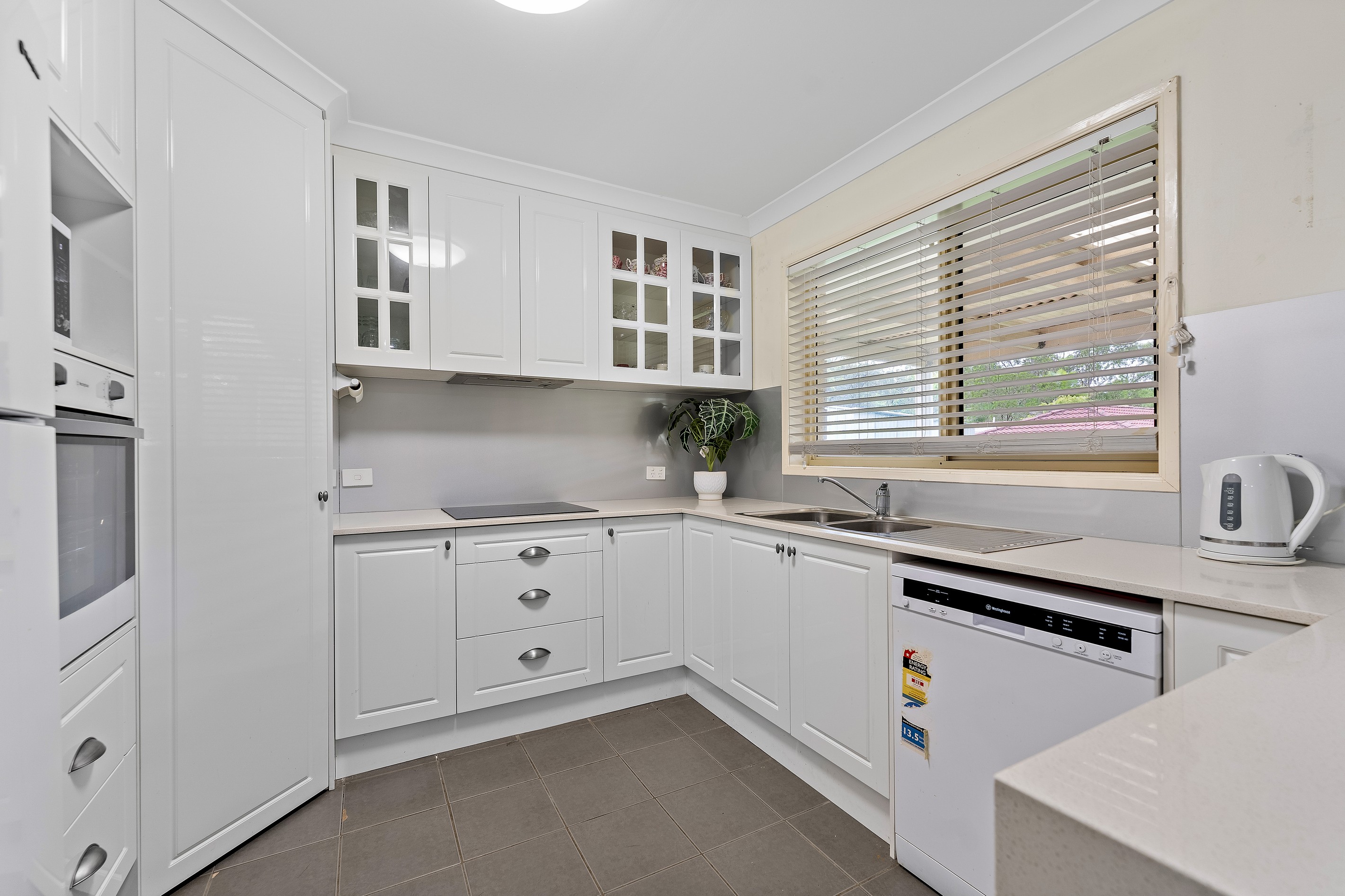 11 Rowena Court, Boronia Heights, QLD 4124