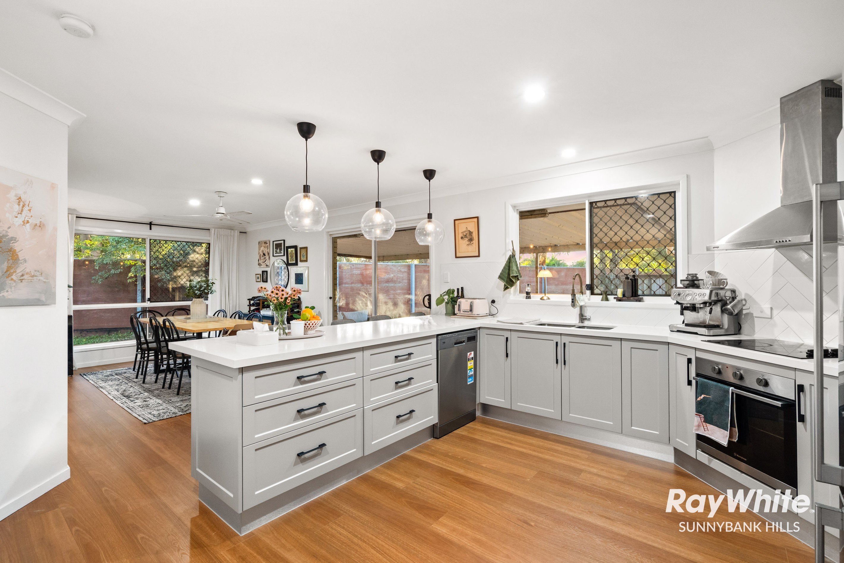 7 Sheoak Court, Sunnybank Hills, QLD 4109