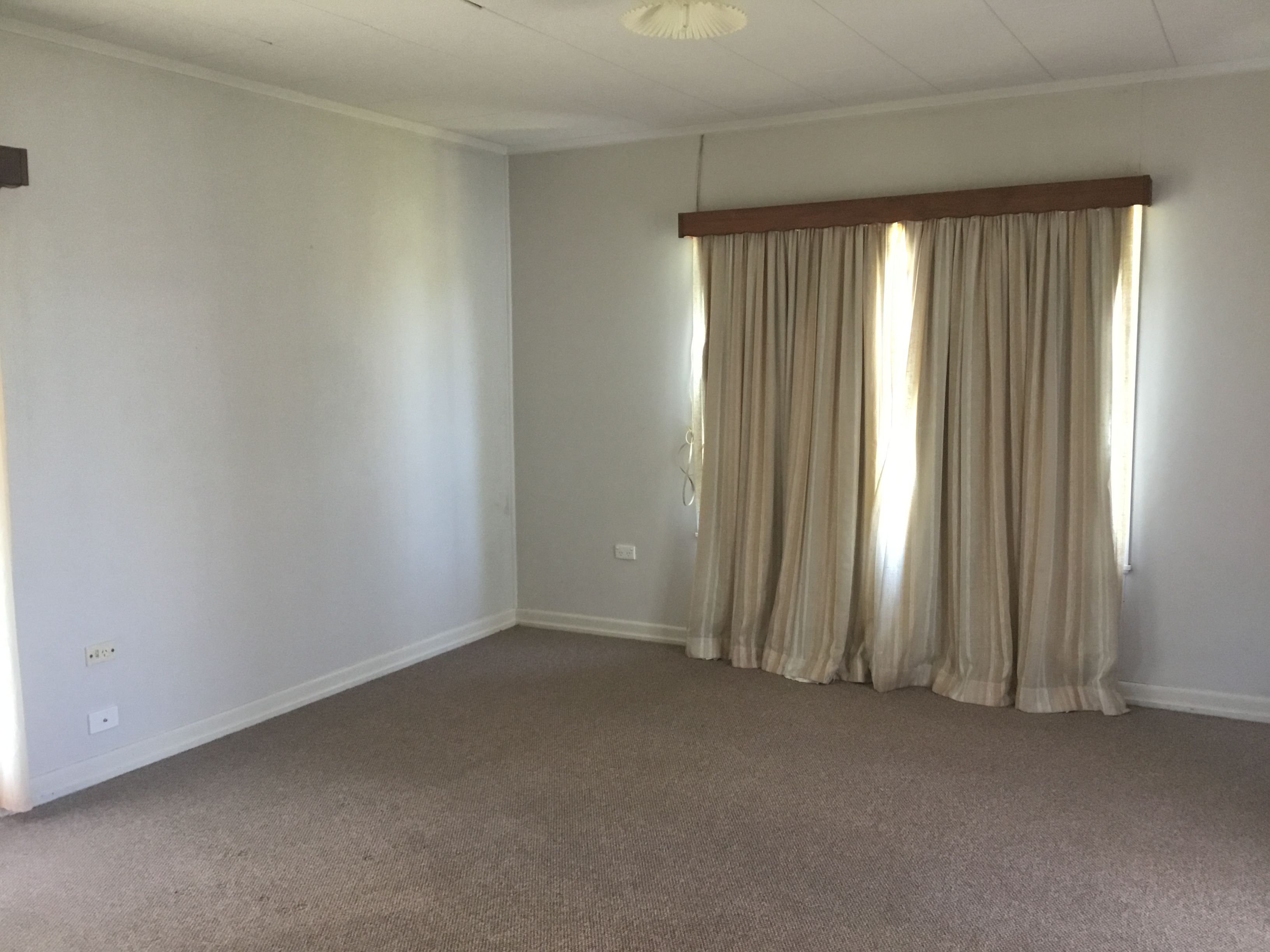 39 Victoria Avenue, Woody Point, QLD 4019