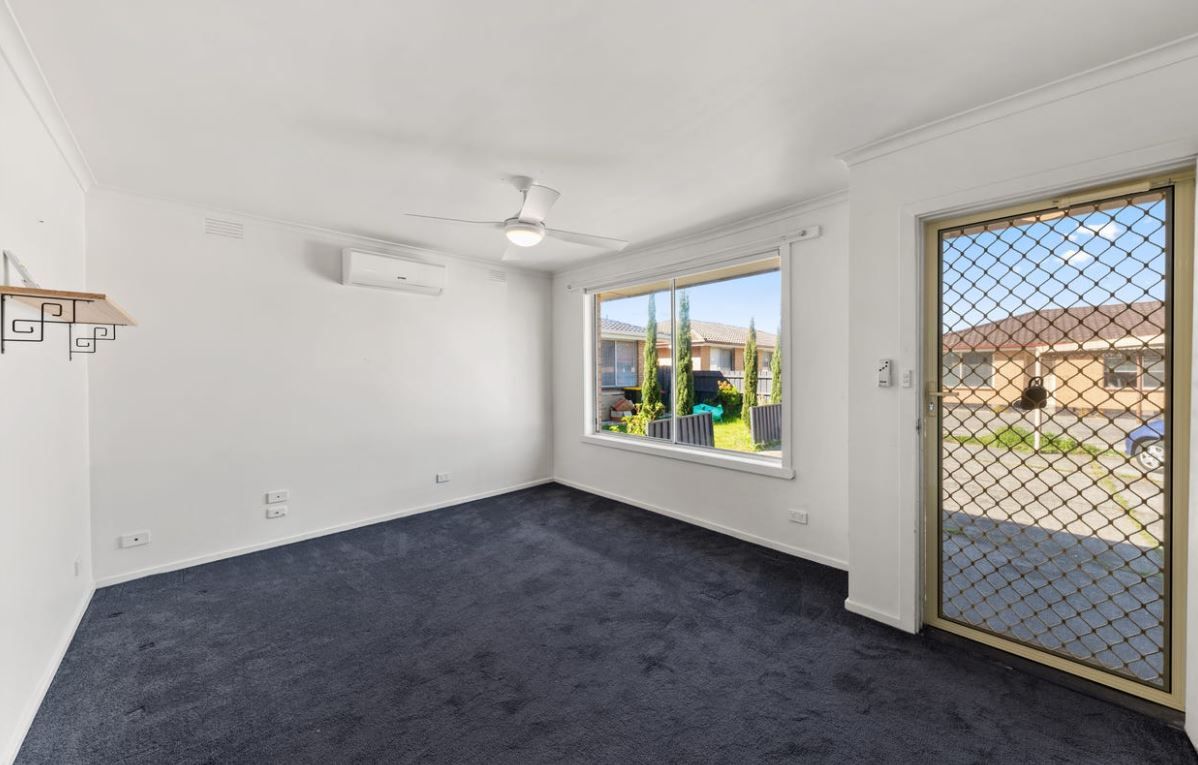2/10 Moore Avenue, Clayton South, VIC 3169