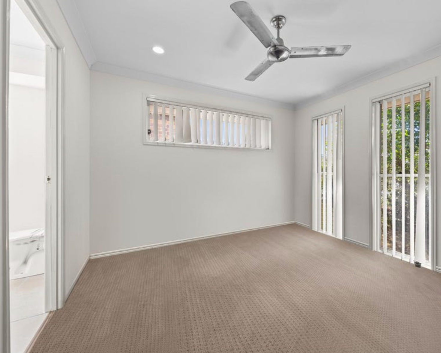 32 Moonlight Drive, Brassall, QLD 4305