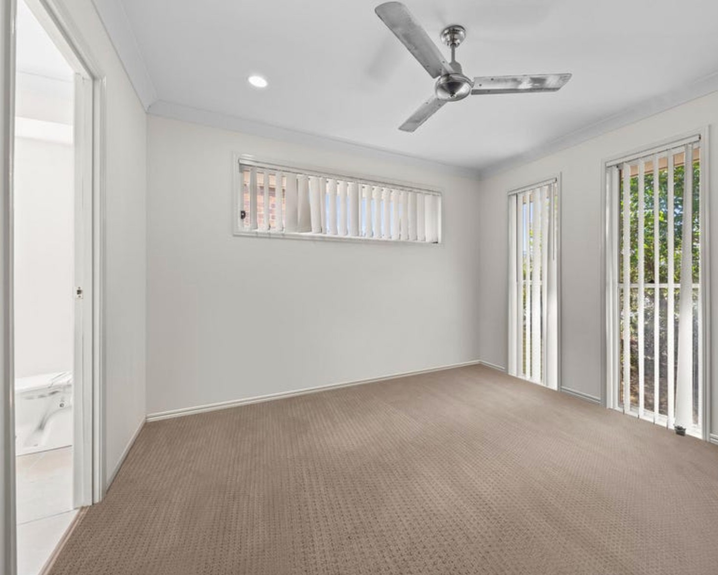32 Moonlight Drive, Brassall, QLD 4305