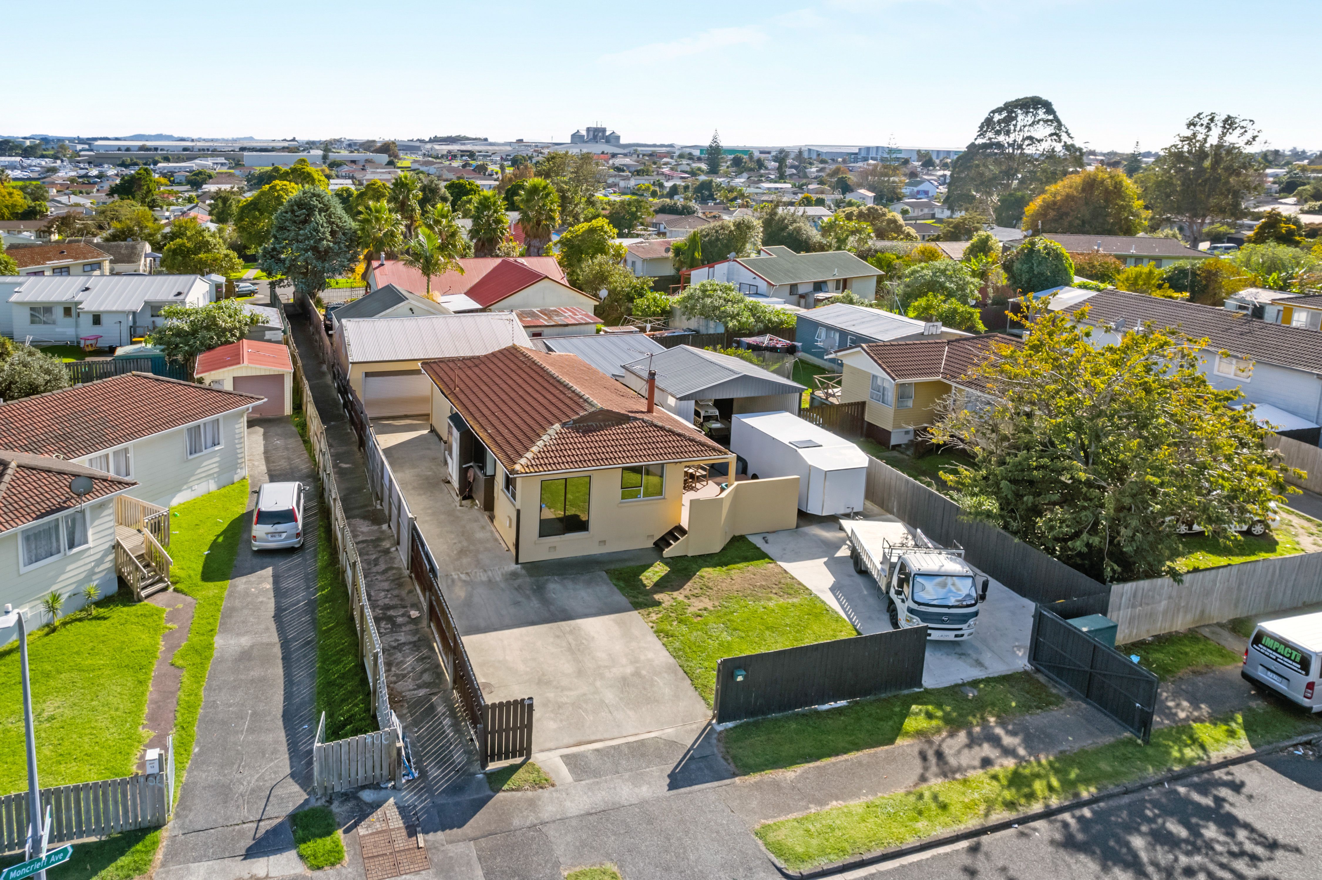 11 Moncrieff Avenue, Clendon Park, Manukau City
