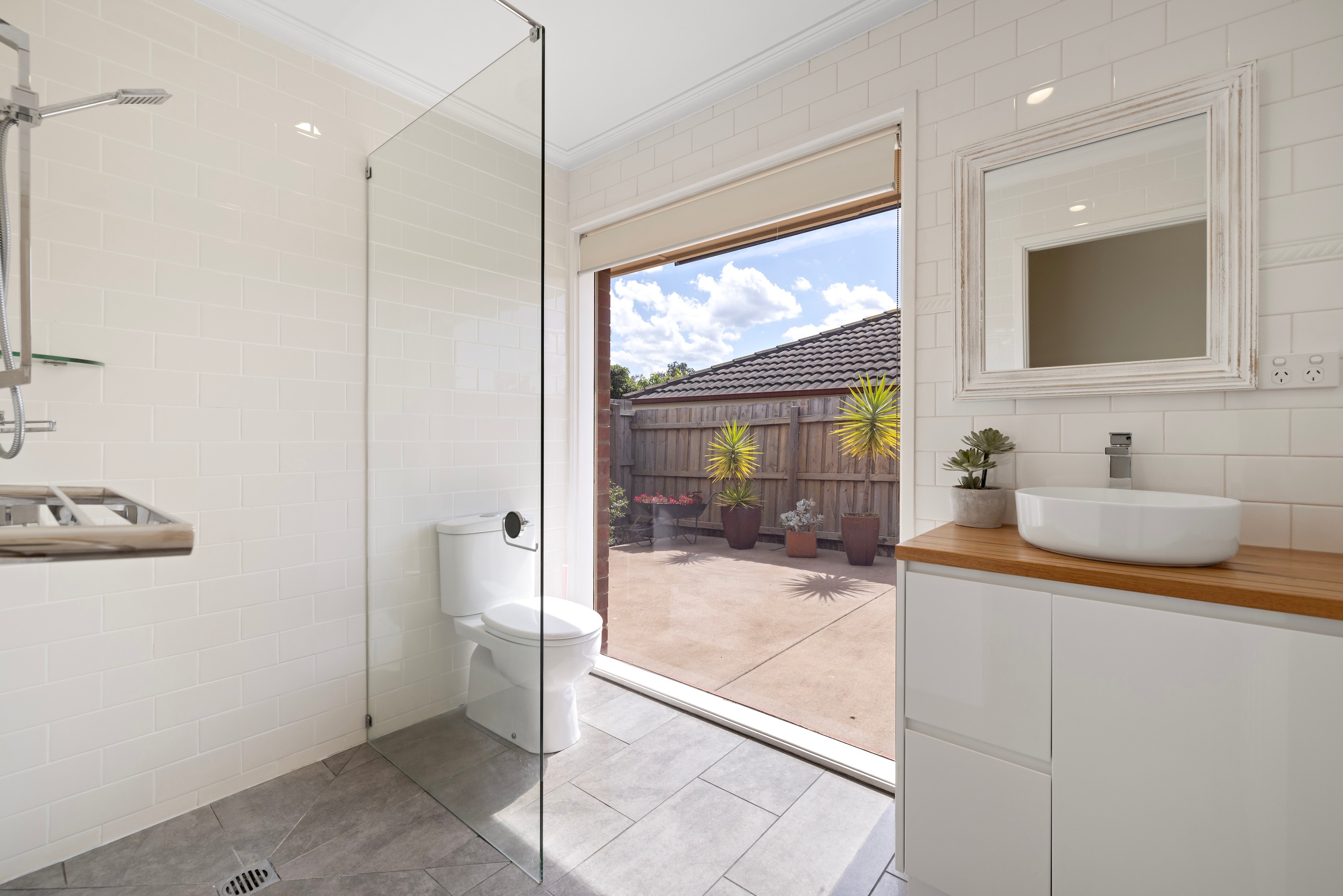 1/46 Mountain Gate Drive, Ferntree Gully, VIC 3156