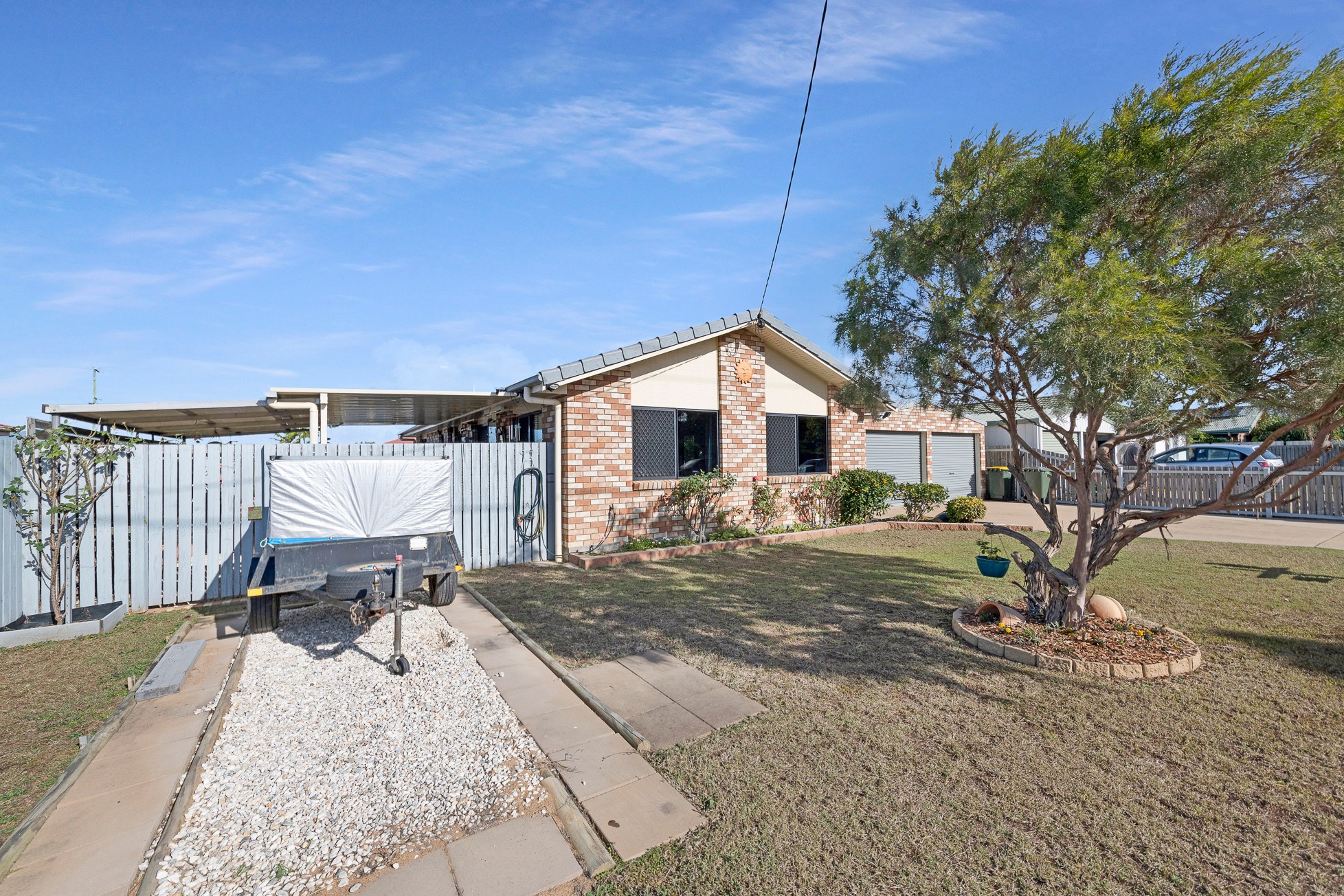 55 Searle Street, Thabeban, QLD 4670
