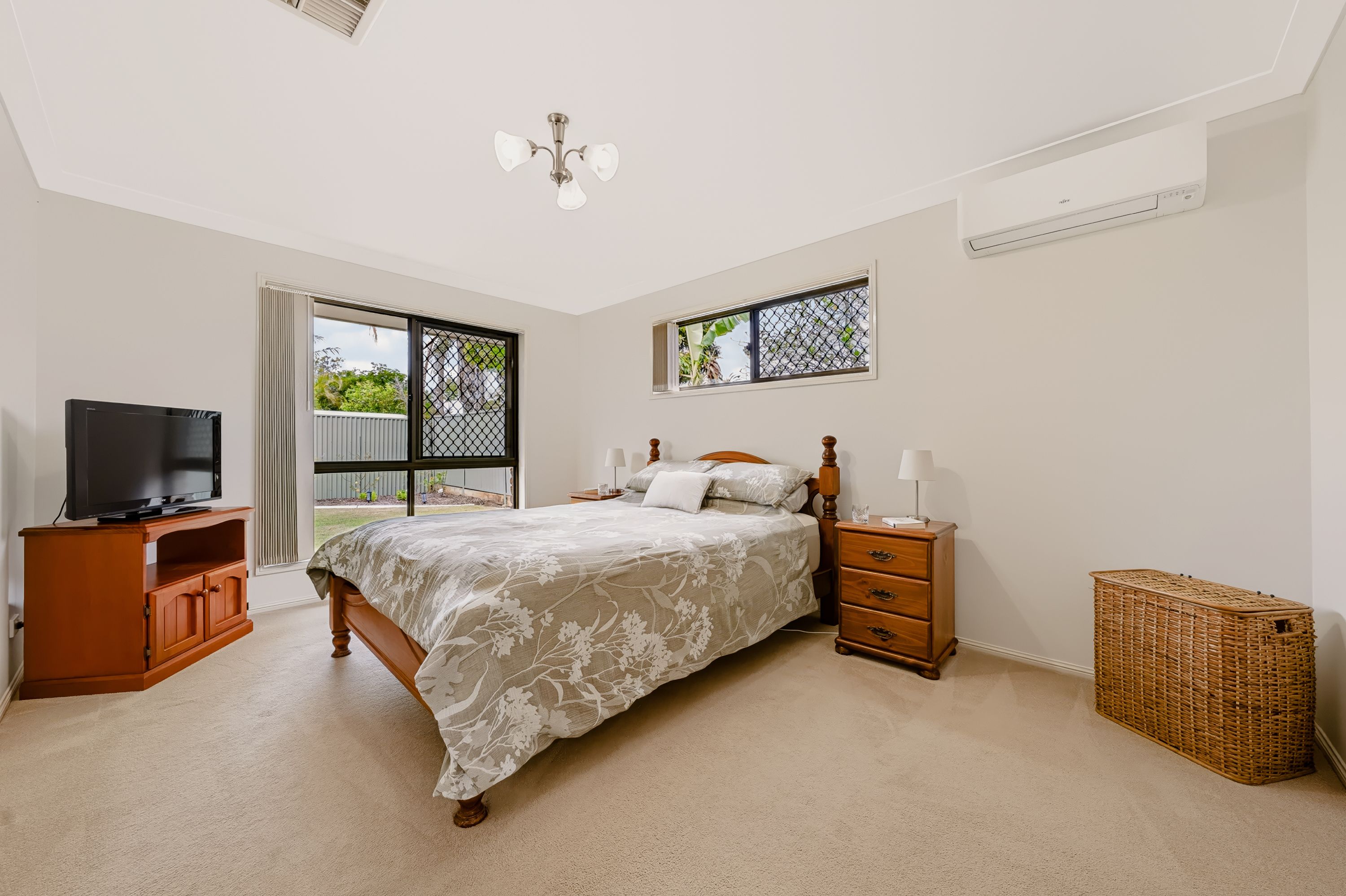 40 Somerton Street — photo 19 of 27