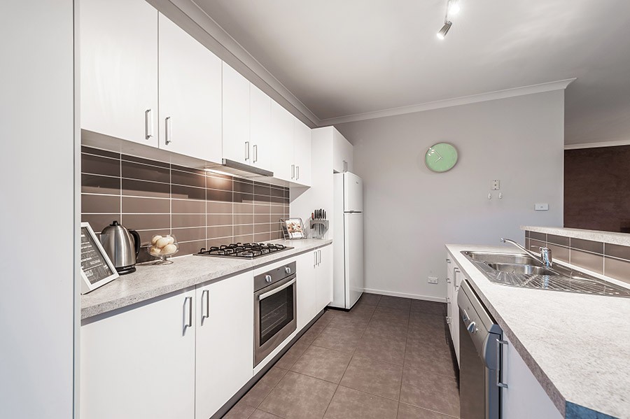 11 Royal Terrace, Craigieburn, VIC 3064