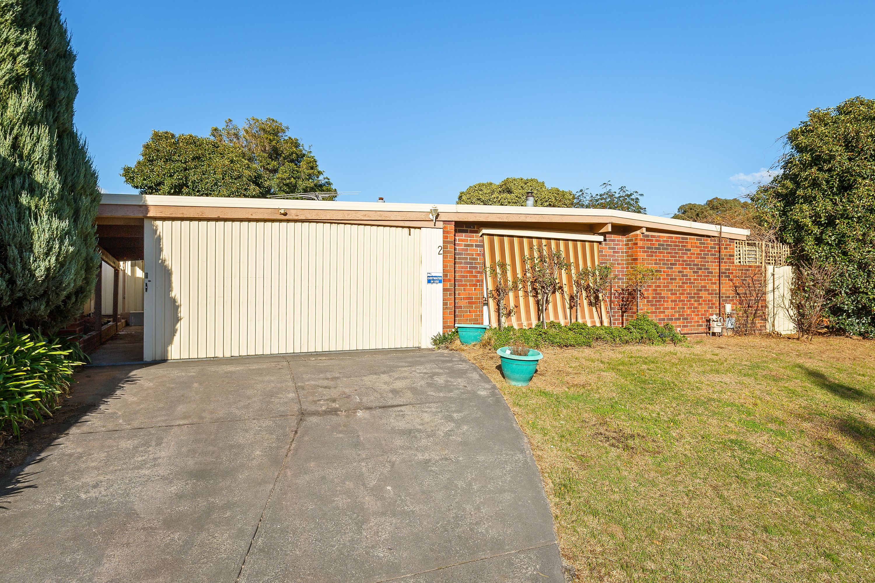 2 Strickland Avenue, Mill Park VIC 3082