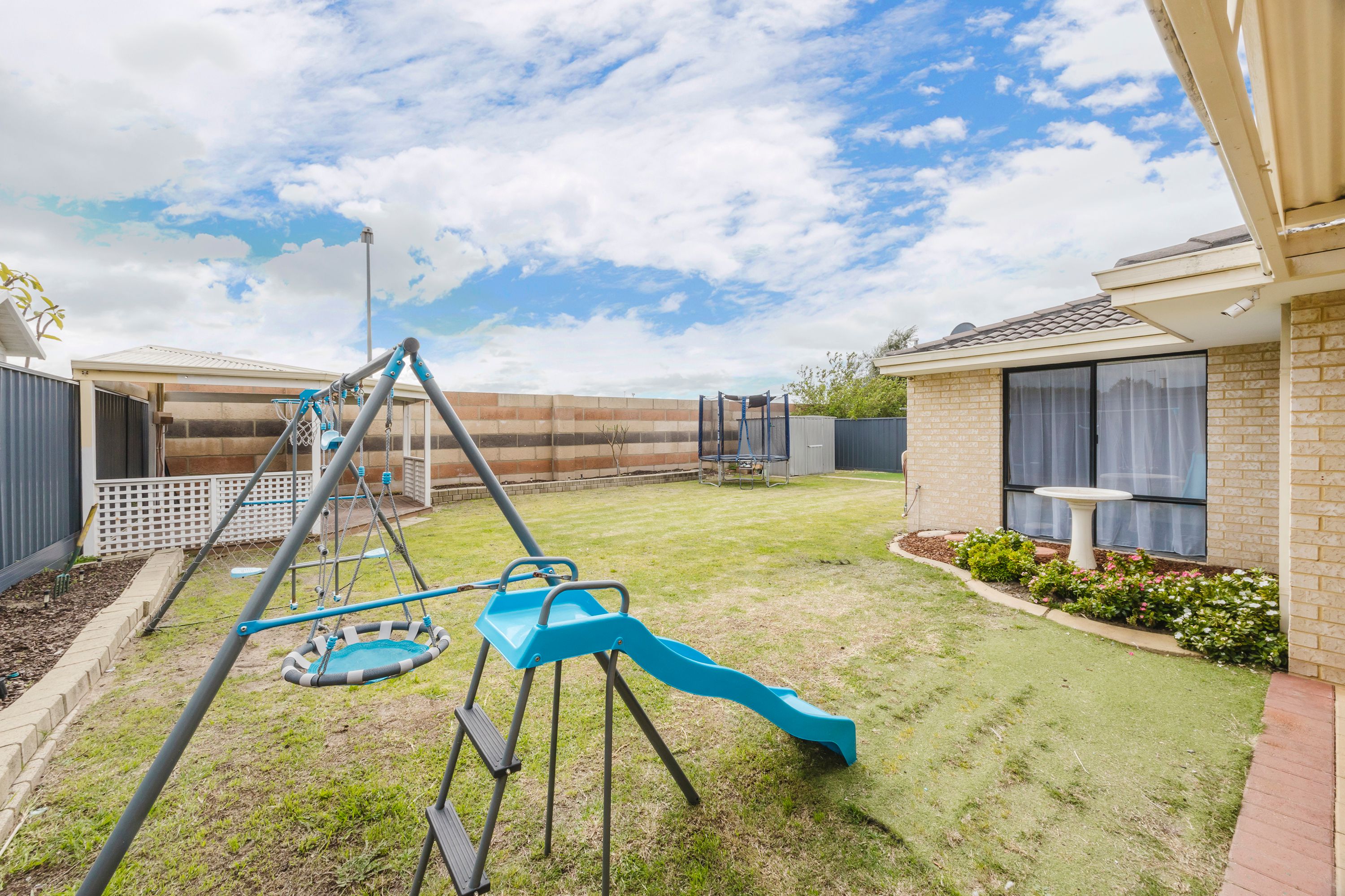 14 Pyrenees Court — photo 26 of 30