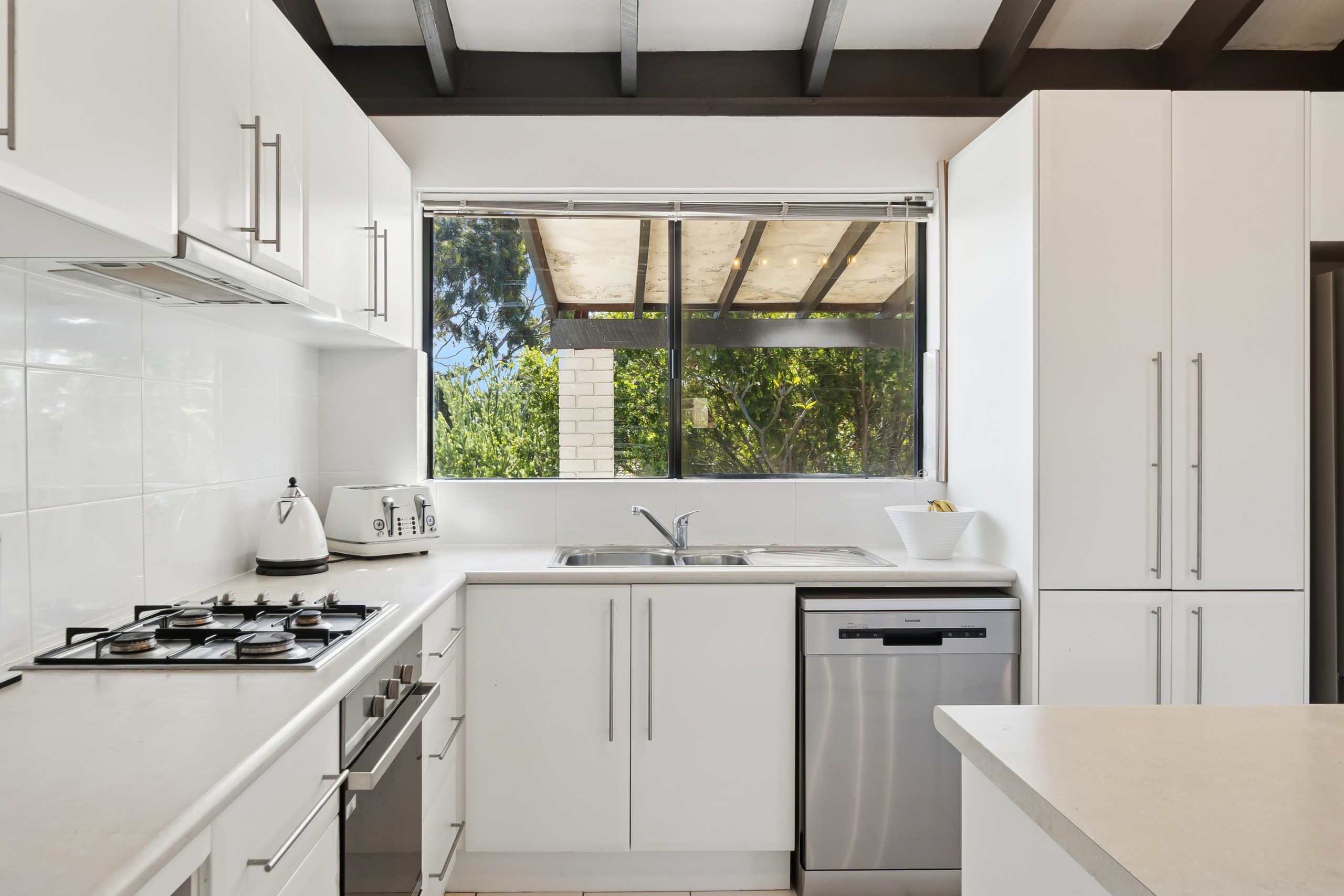 16 Wirilda Crescent, Greenwood, WA 6024