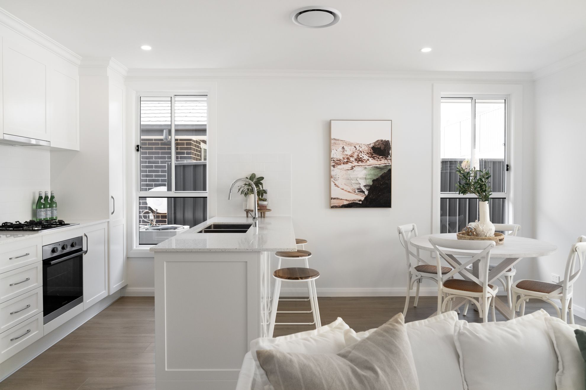 24 Araluen Terrace, Tullimbar, NSW 2527