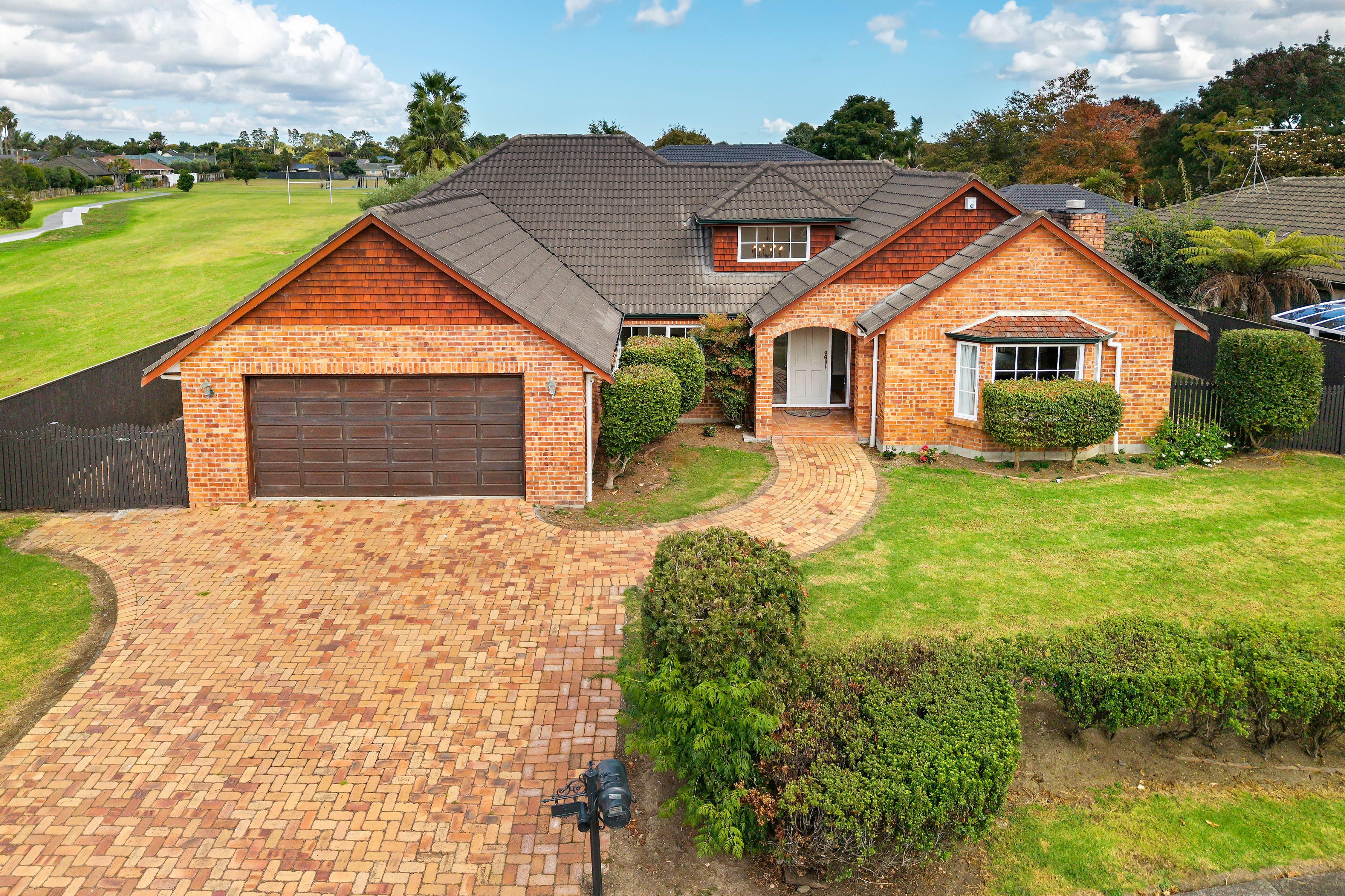 9 Glenross Drive, Wattle Downs, Manukau City