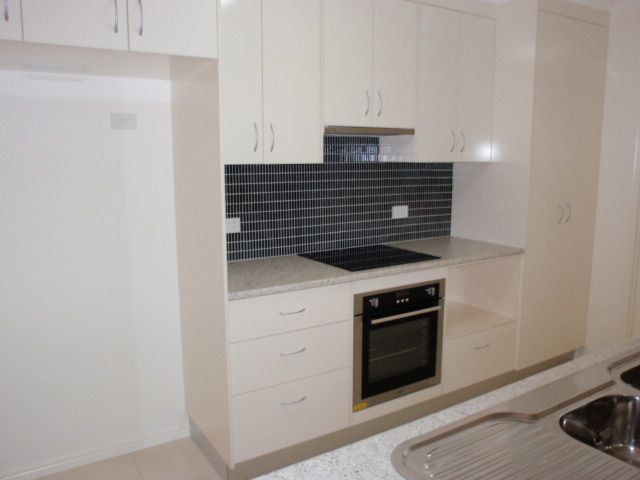 36 Long Street, Emerald, QLD 4720