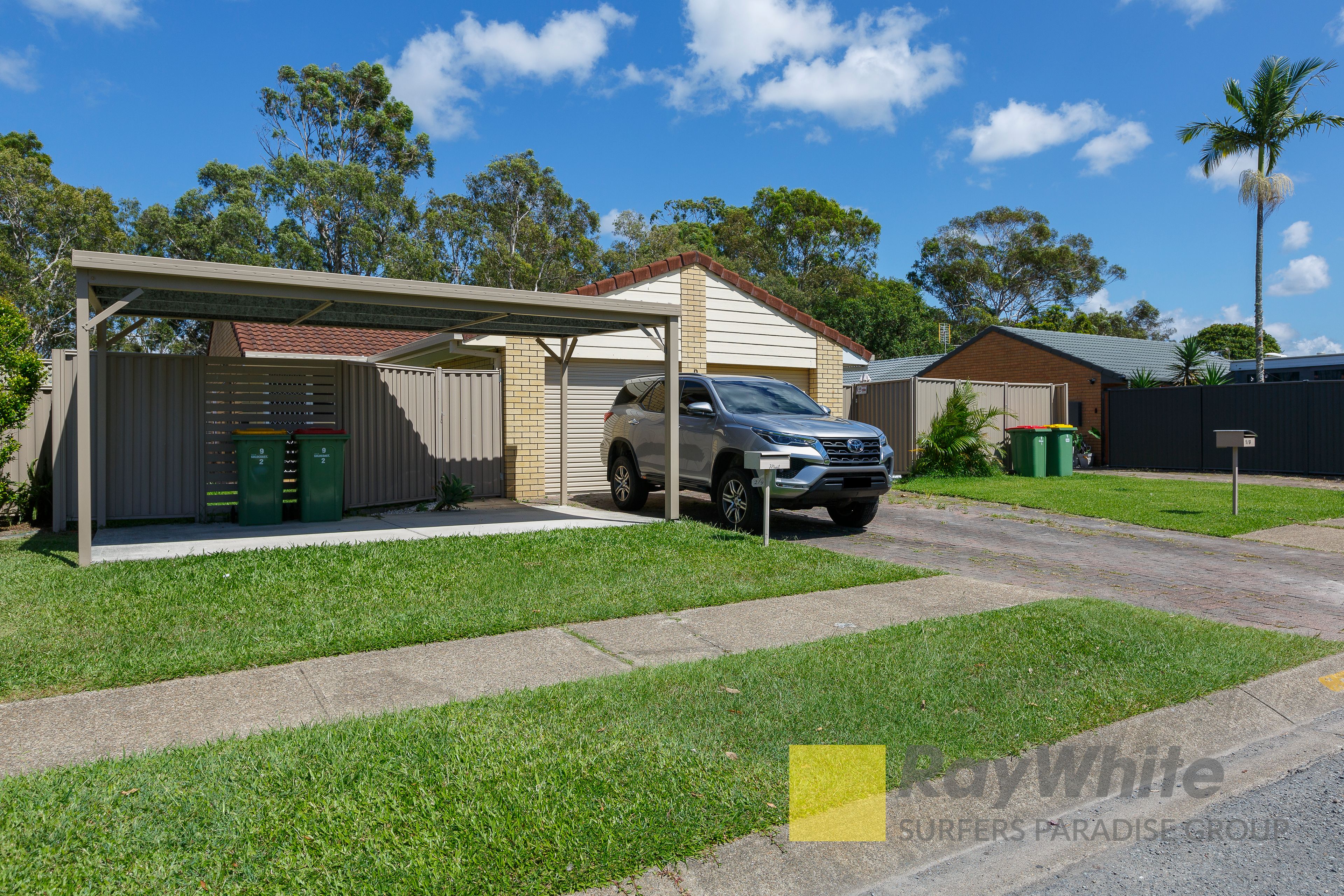 2/9 Telopea Street, Labrador, QLD 4215