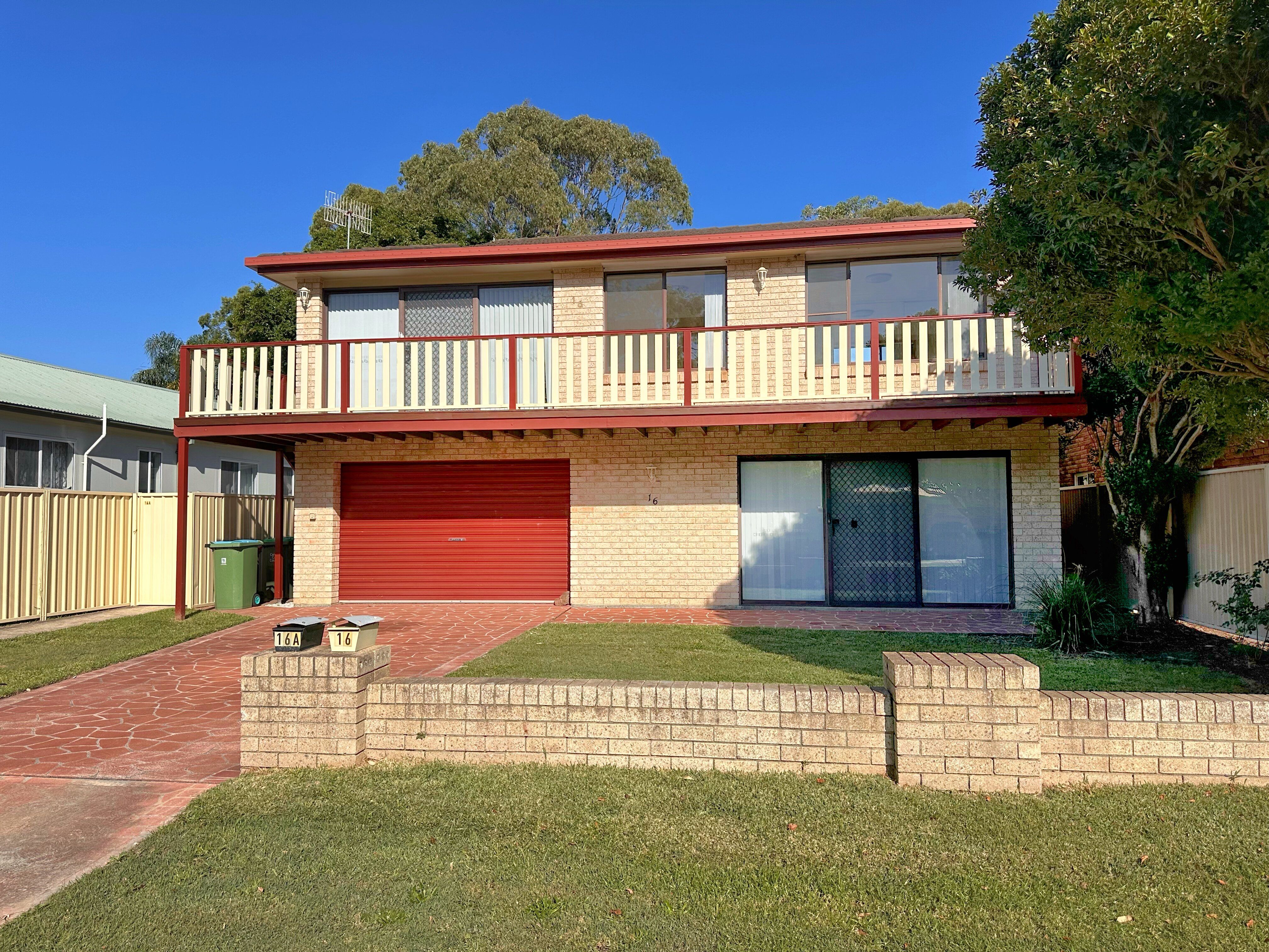 16 Sunrise Avenue, Budgewoi NSW 2262