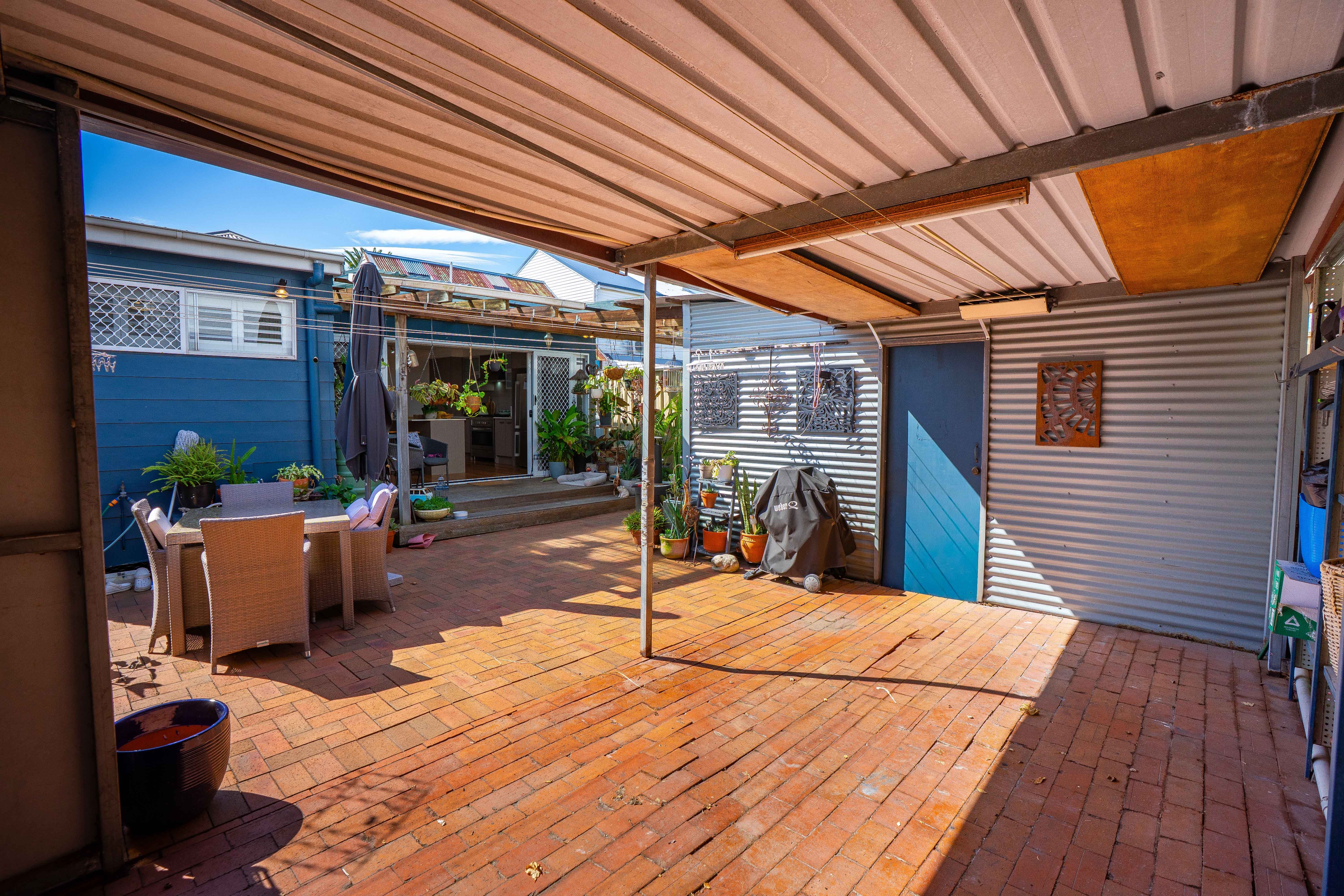 2 Hargrave Street — photo 17 of 21
