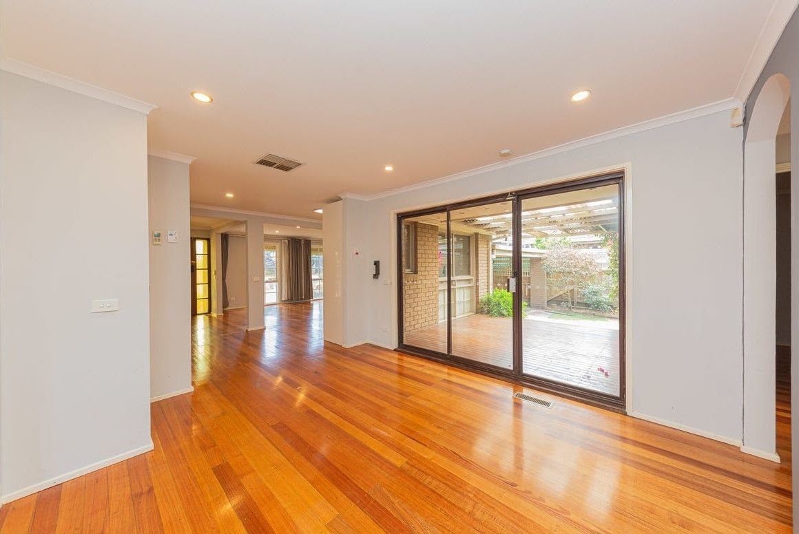 140 Jacksons Road — photo 4 of 16