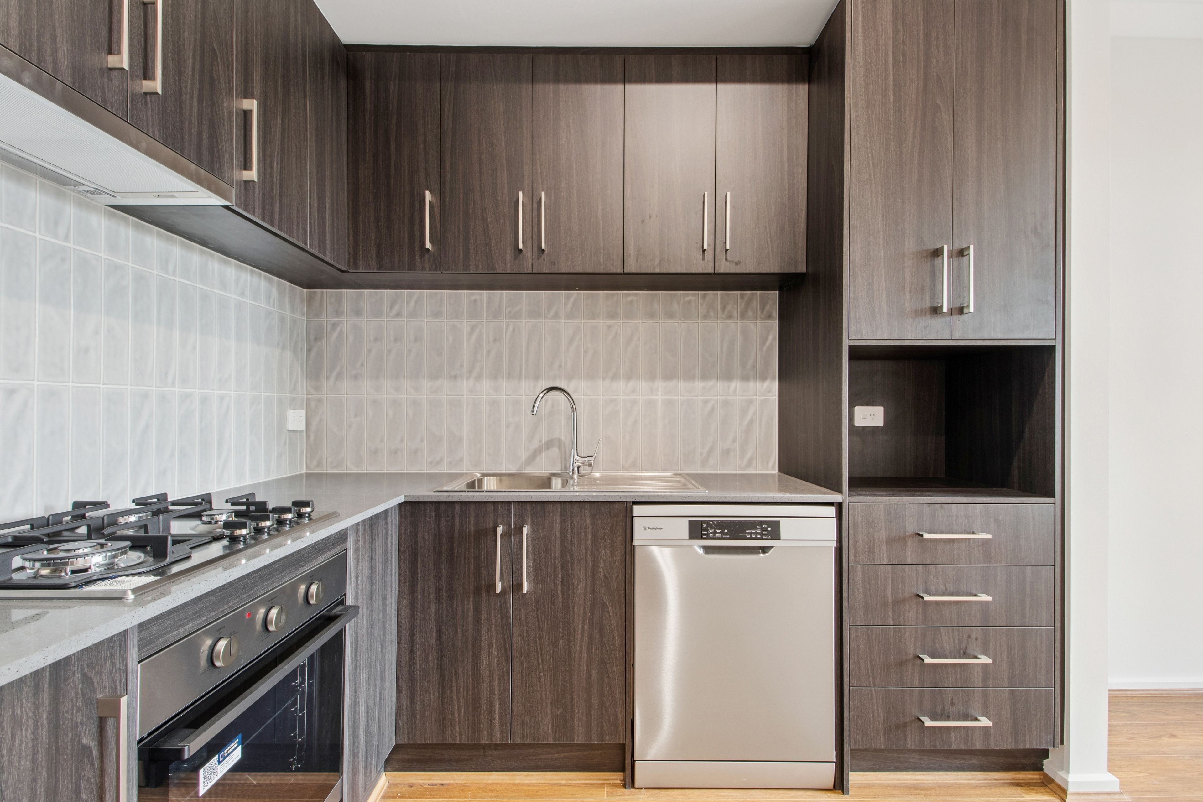 9/2 Nicholls Terrace, Woodville West, SA 5011