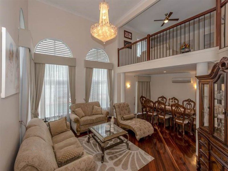 3 Cardigan Place, Sunnybank Hills, QLD 4109