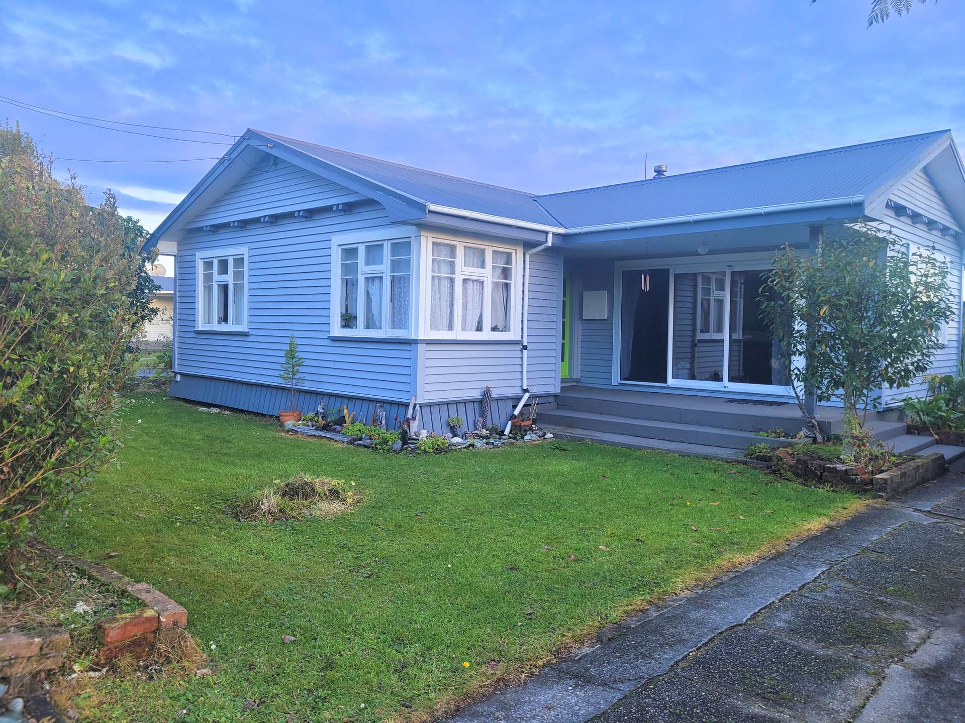 136 Kaniere Road photo 0