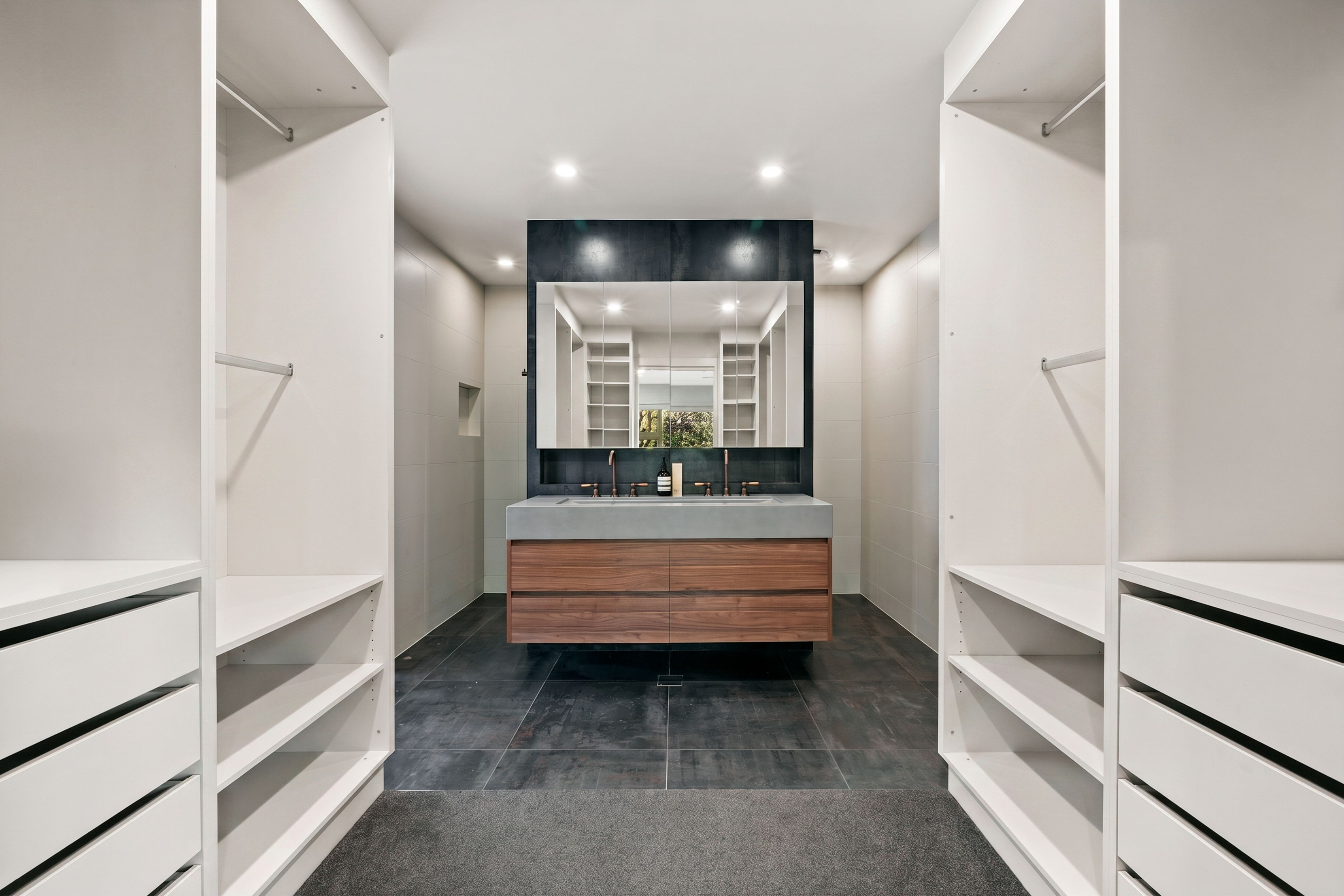 15 Henry Street — photo 9 of 23