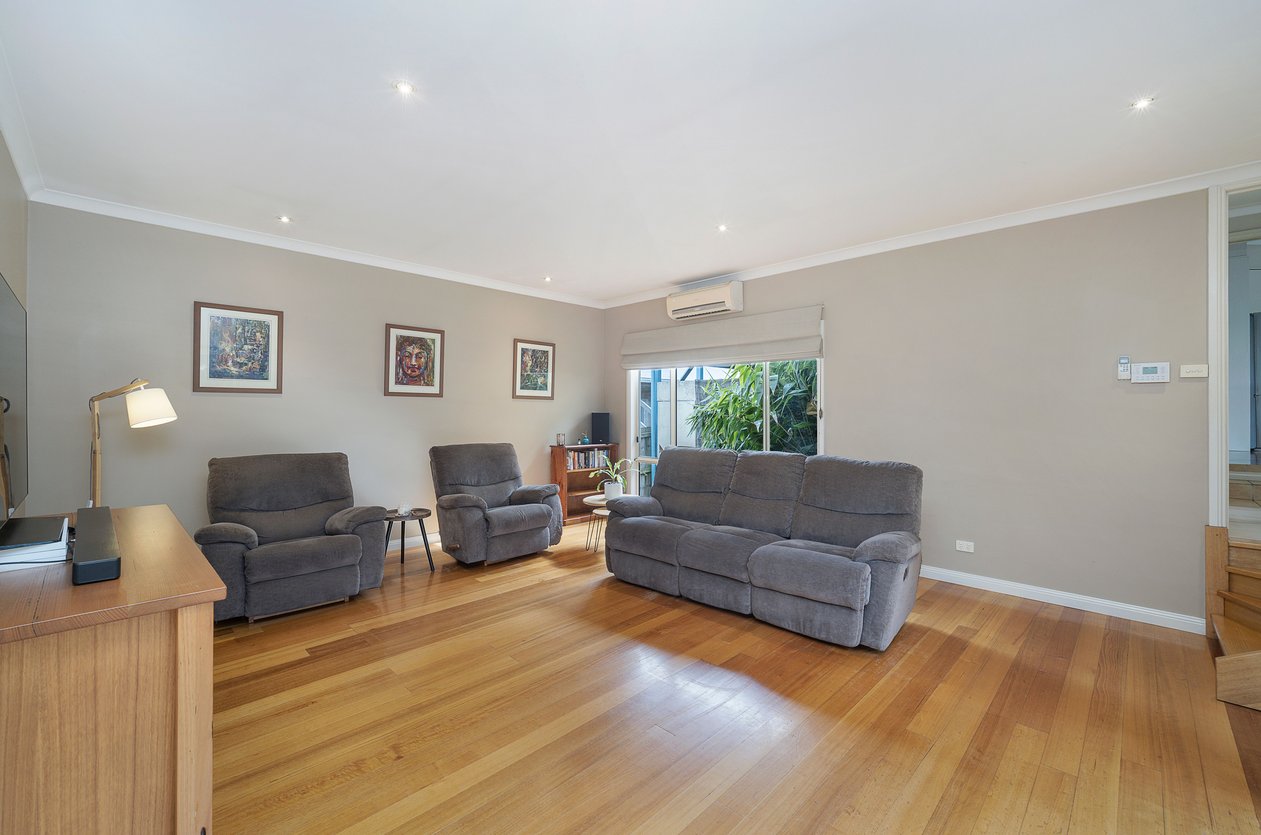 13 Emma Avenue — photo 7 of 16